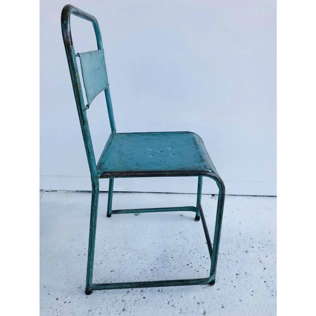 MetalChairs2.jpg