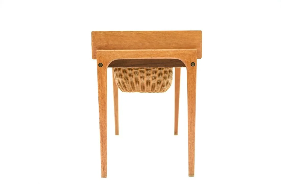 DanishSewingTable_10.jpg