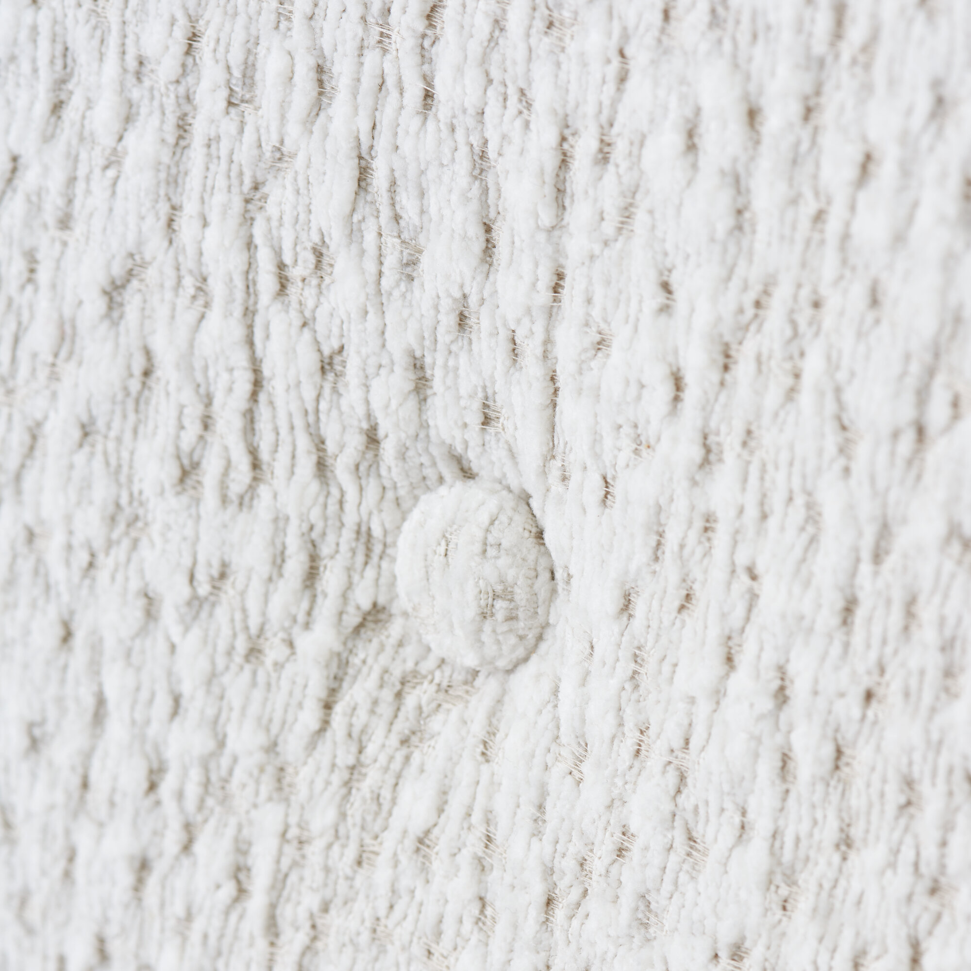 0920_Studio6F_Product_DuxArmchair9.jpg