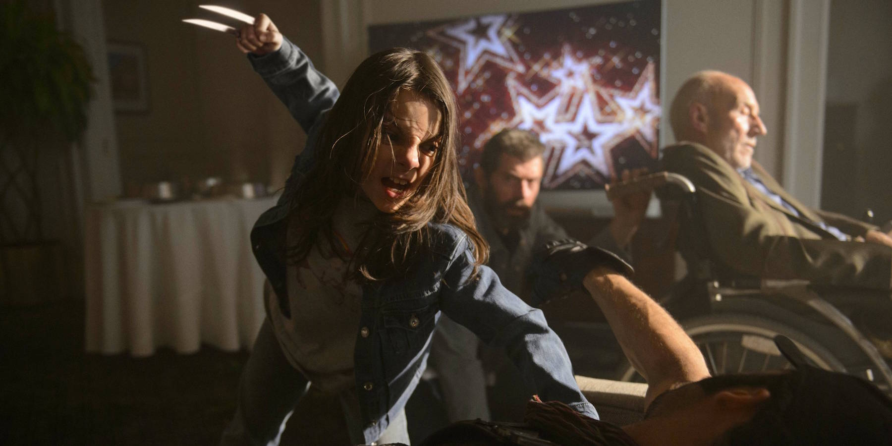 Dafne Keen as Laura/X-23 steals the show by being innocent, lovable and downright deadly at times as she shows here in a crucial scene. 
