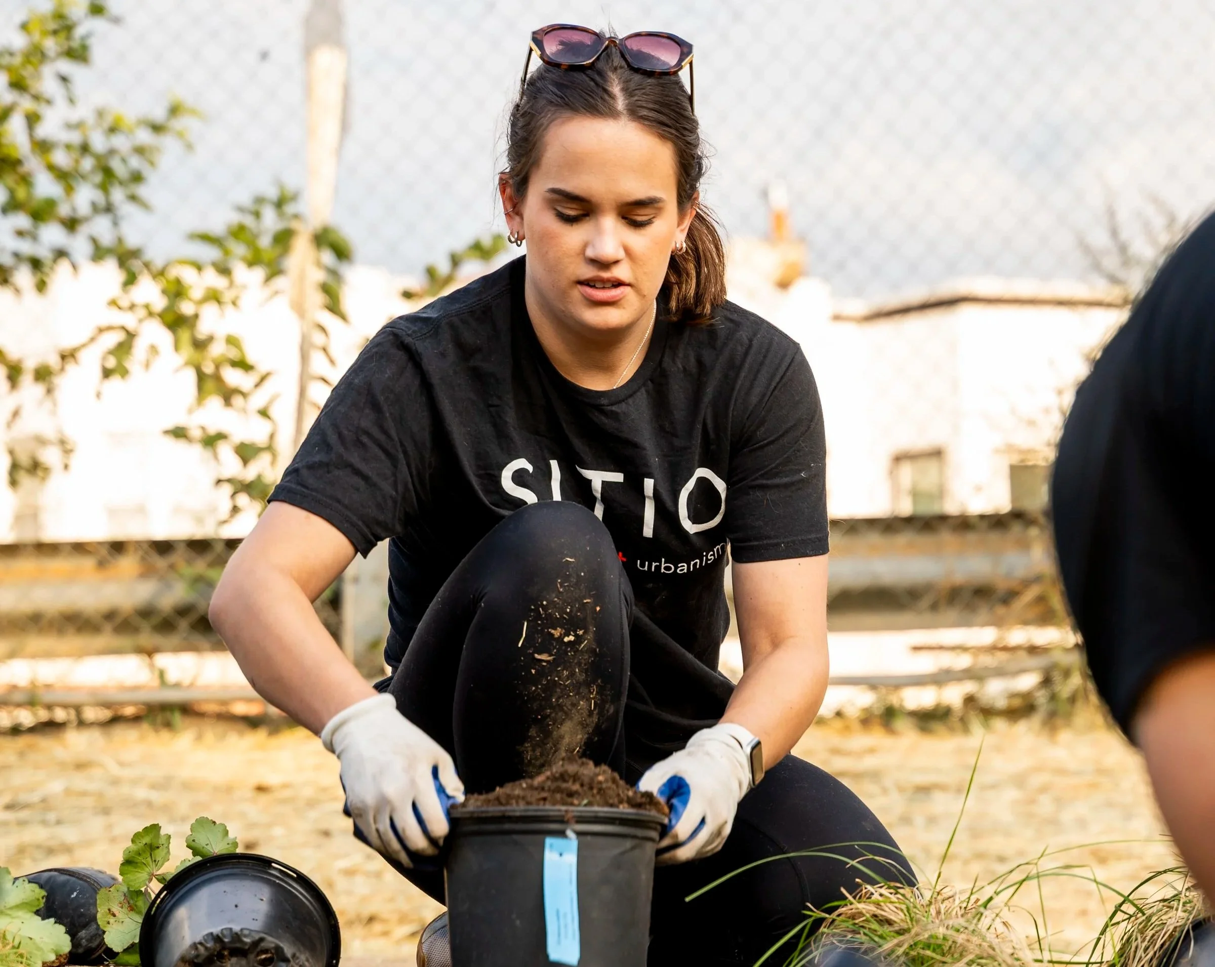 250912-JSRC+planting-3.jpg