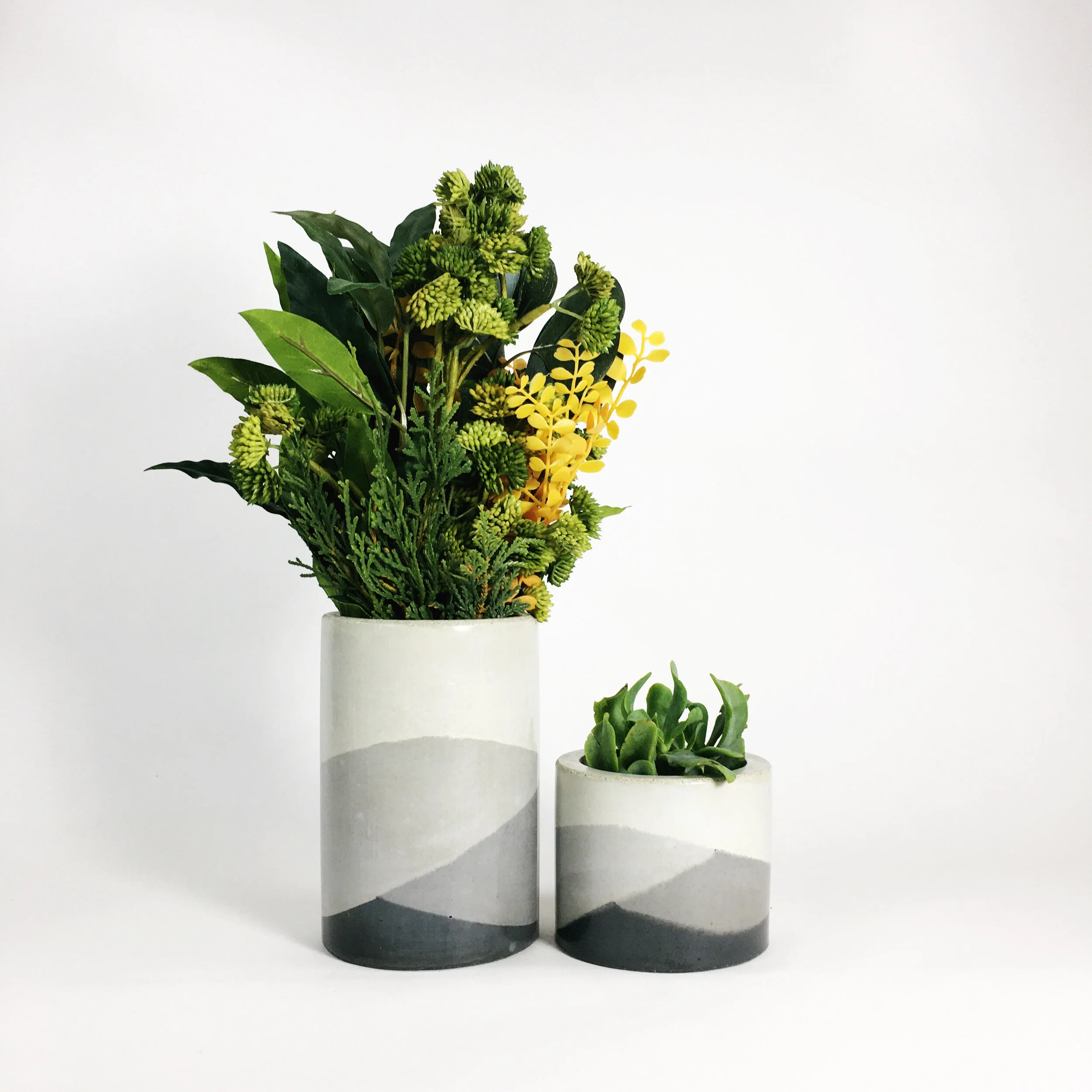 Concrete Vases / Gray Multi Tone
