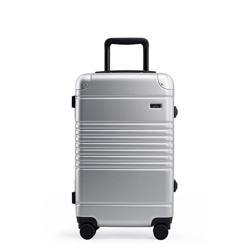 best luggage Arlo Skye smart travel carry-on luggage usb charging compression tsa approved (Copy)
