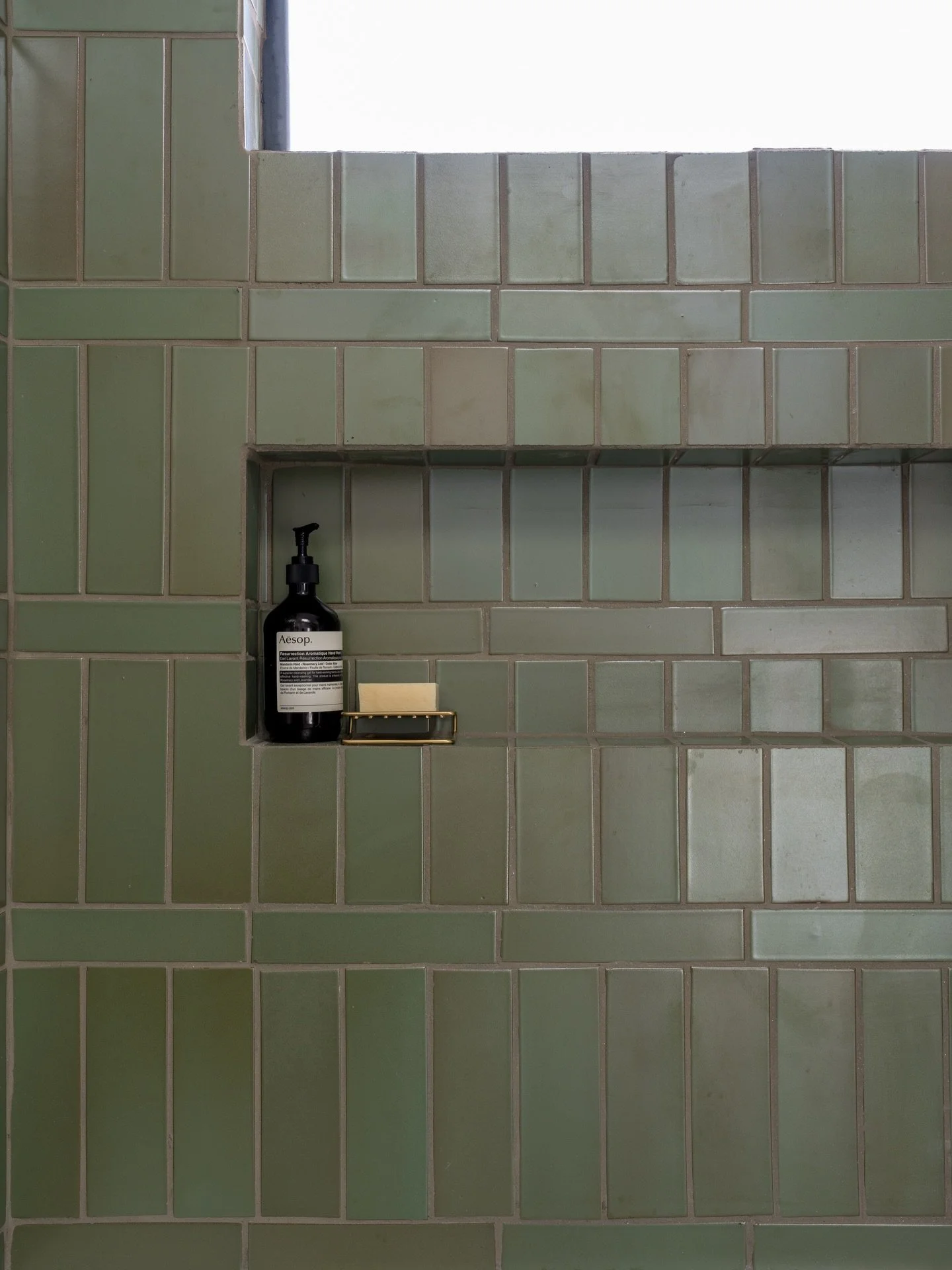 A potential client mentioned this bathroom when we were chatting on a Discovery Call, and it reminded me how much I LOVE this green tile paired with the aged bronze fixtures. It was a match made in design heaven if you ask me! 

Project #StayInJune
D