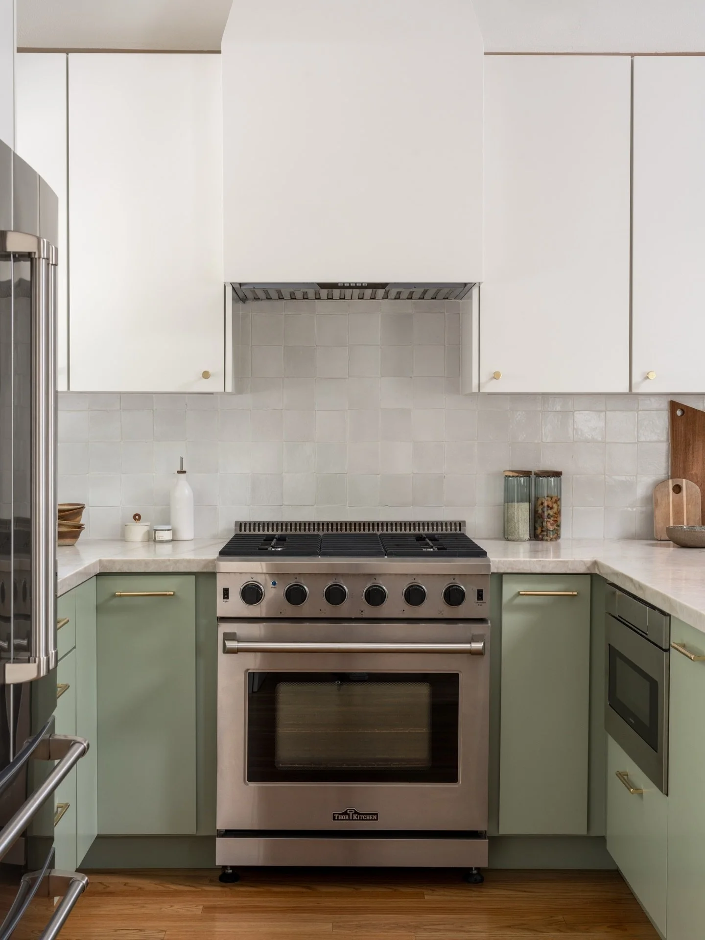 Behind every well-designed kitchen is a series of intentional decisions about layout, proportion, materiality, budget, and flow.

In Project #StayInMtWashington, we focused on layout, flow, and creating a space that feels open, yet still connected, c