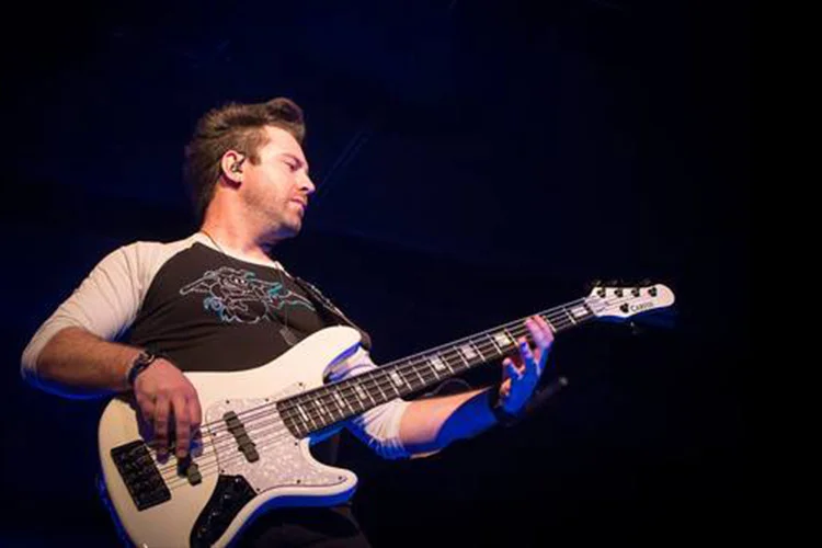 zach-fowler-locash-epifani-artist.jpg