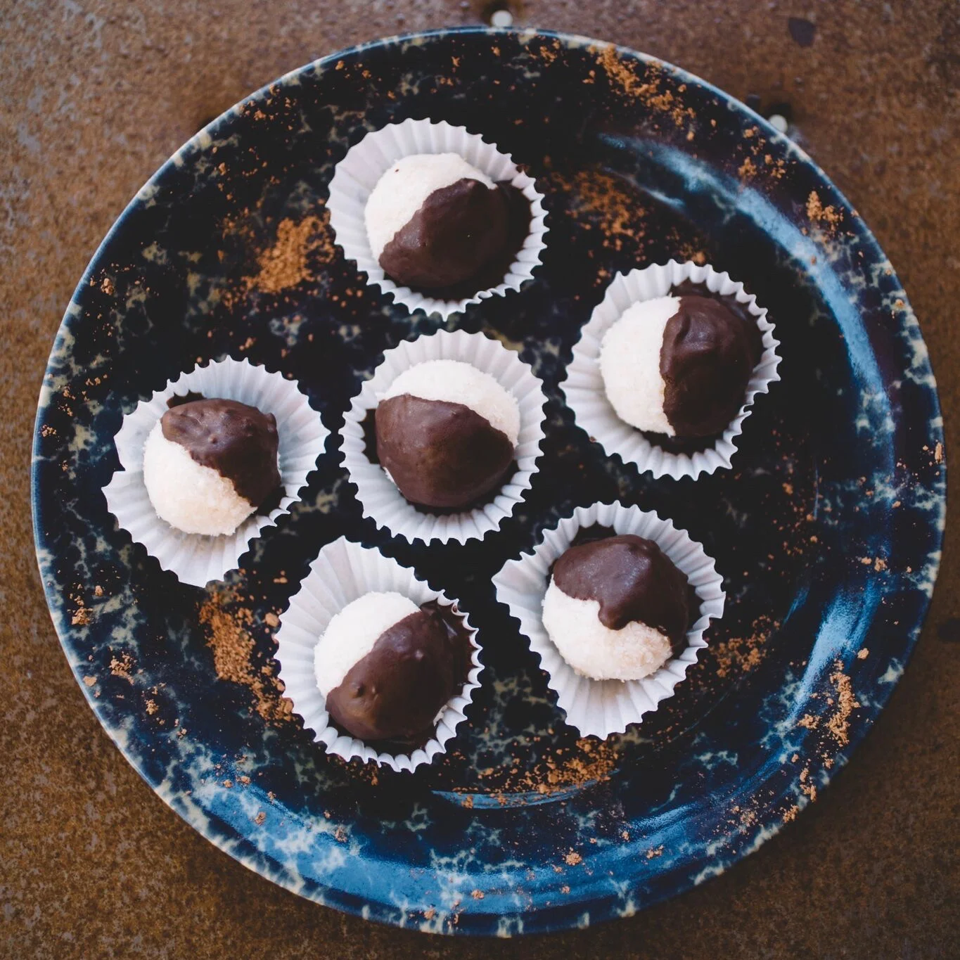 RAW CHOCOLATE MAKING