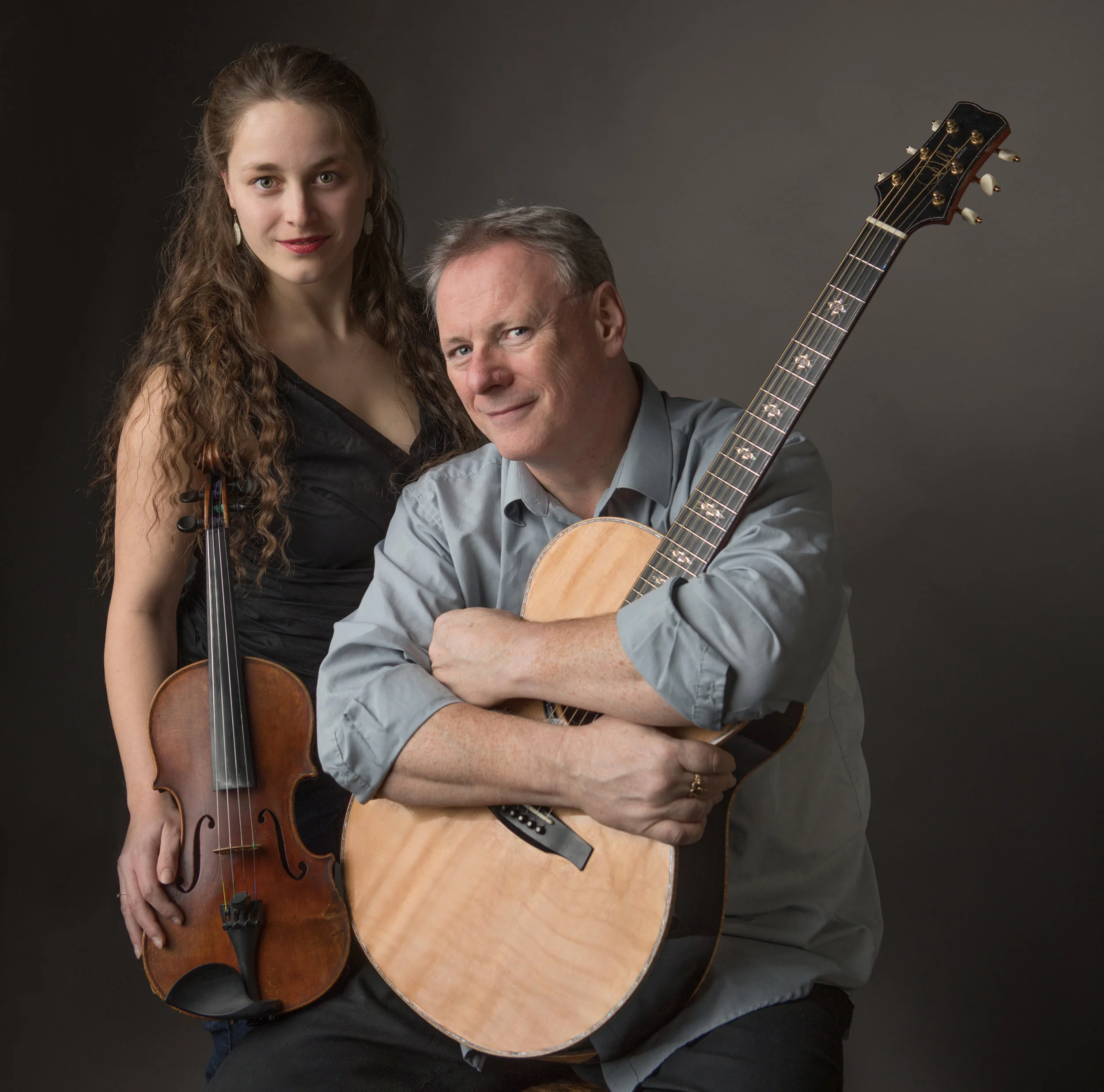 Tony McManus & Julia Toaspern.jpg