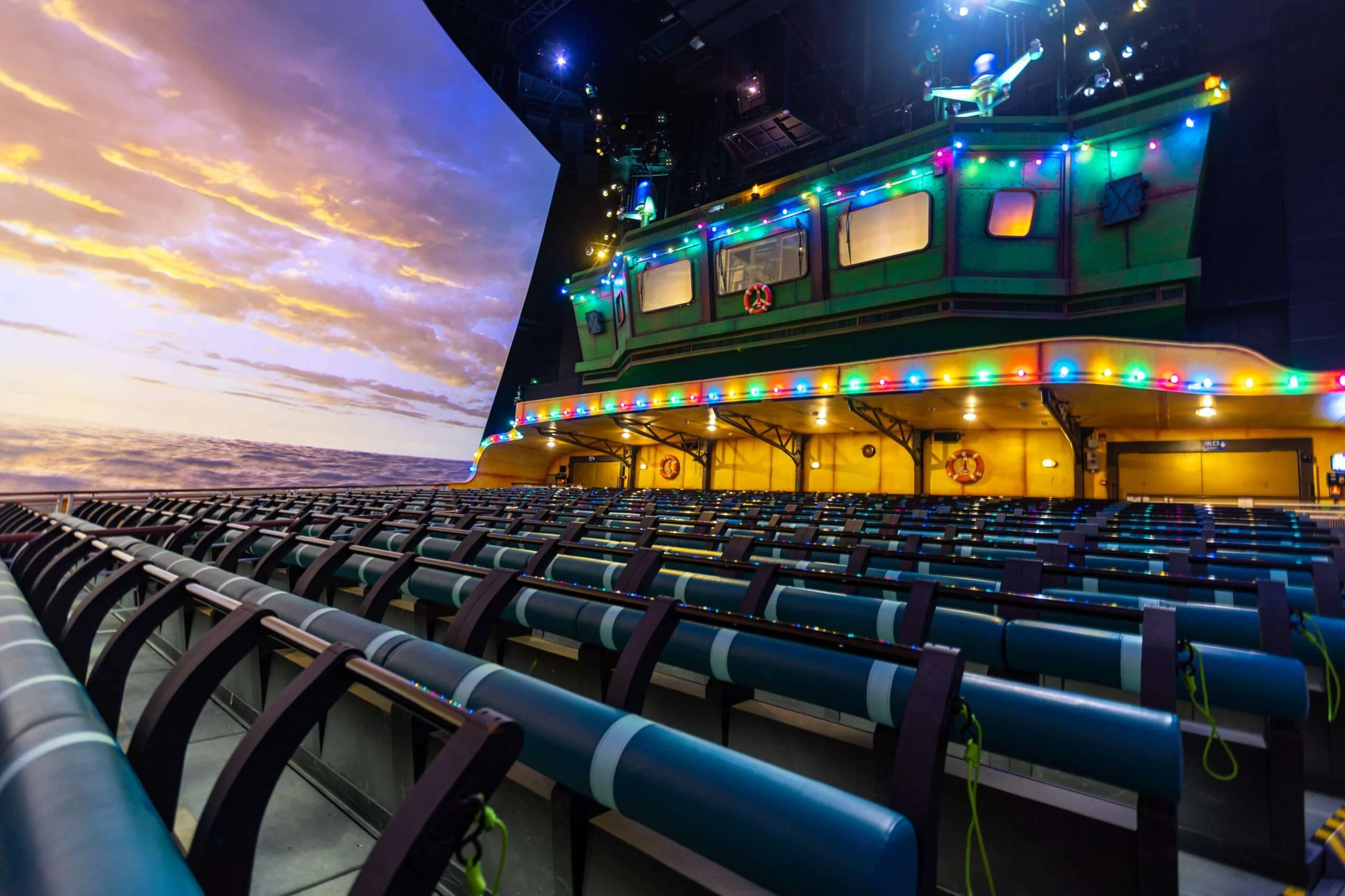 BERMUDA STORM - Simulation Ride (Chimelong Spaceship)