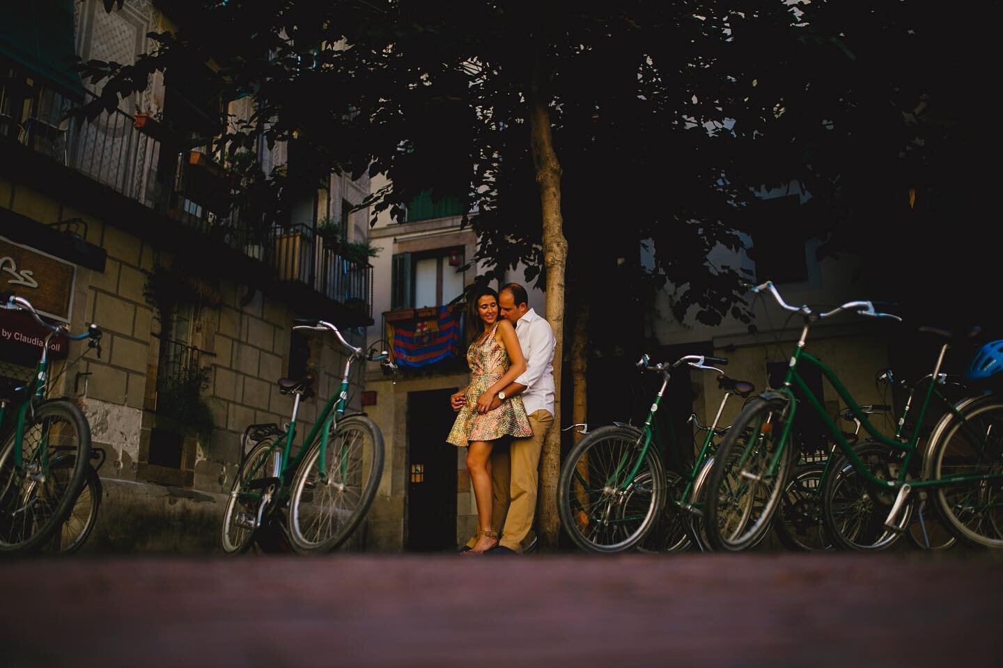 A perfect day for lovers, excited for me, always fun, photography is more than this ⚡️

#engagementbarcelona #barcelonaweddingphotographer #bridetobe #couplesession #fotografobodasbarcelona #orlanrivera #bcnweddings