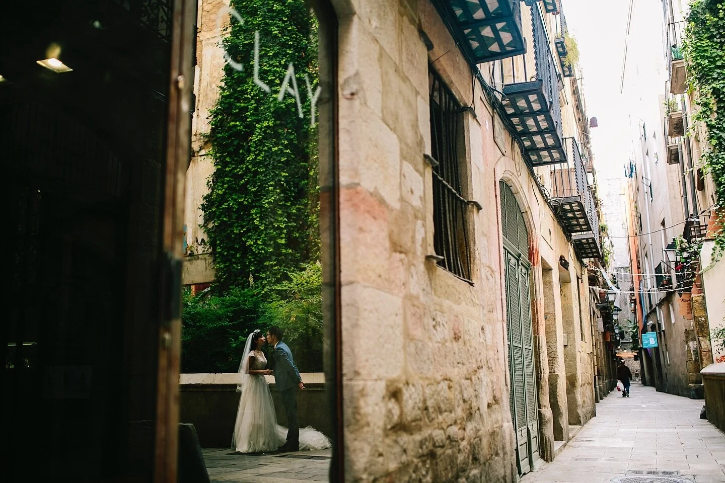 True love stories

#belovedstories #dvlop #orlanrivera #weddingphotographer #bcn #instagood #destinationweddingspain #love #photobugcommunity #barcelonaweddingphotographer #spanishphotographer #bridedress #bodas2024 #engagement #bodasenbarcelona #fot