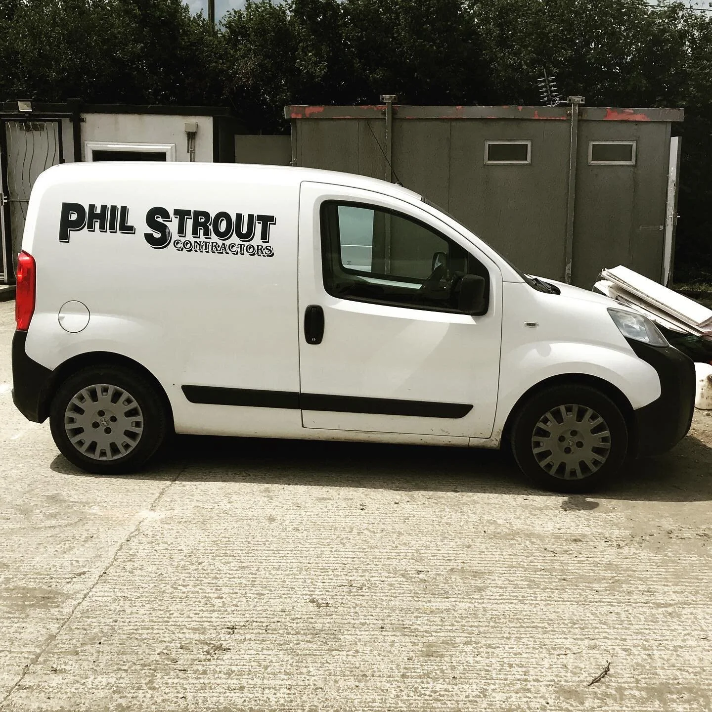 Off out to meet clients #philstroutcontractors #building #construction #builders #launceston  #looe #cornwall