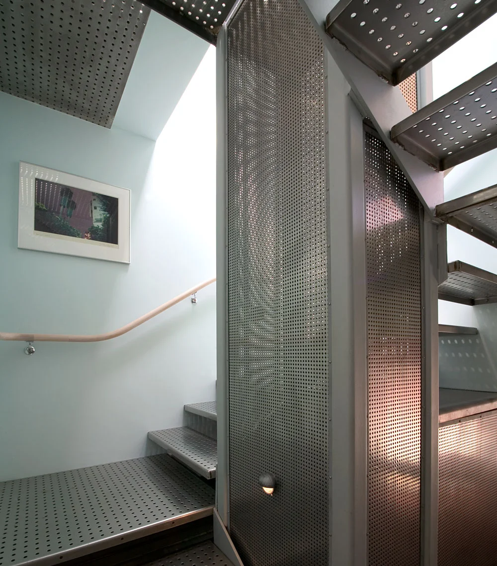 ©stairs.jpg