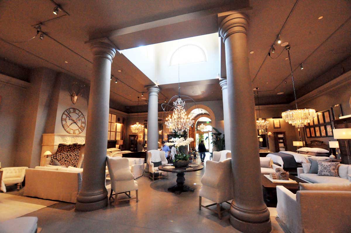 Showroom_Interior.jpg