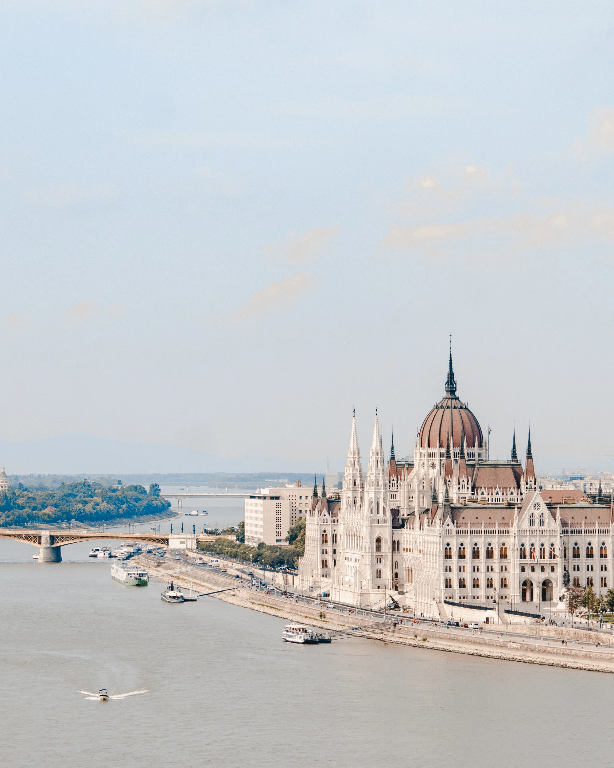 Budapest_Hungary_2018_Summer-6.jpg