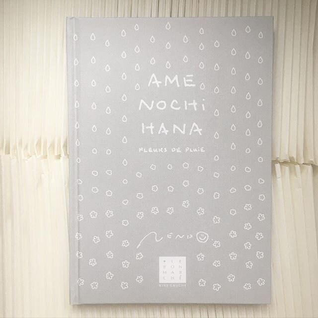 Parution ::::
Catalogue de l&rsquo;exposition &laquo;&nbsp;ame nochi hana&nbsp;&raquo; des designers japonais @nendo_official / installations d&eacute;licates, blanches et minimales; au Bon March&eacute; jusqu&rsquo;au 16 f&eacute;vrier. // We design