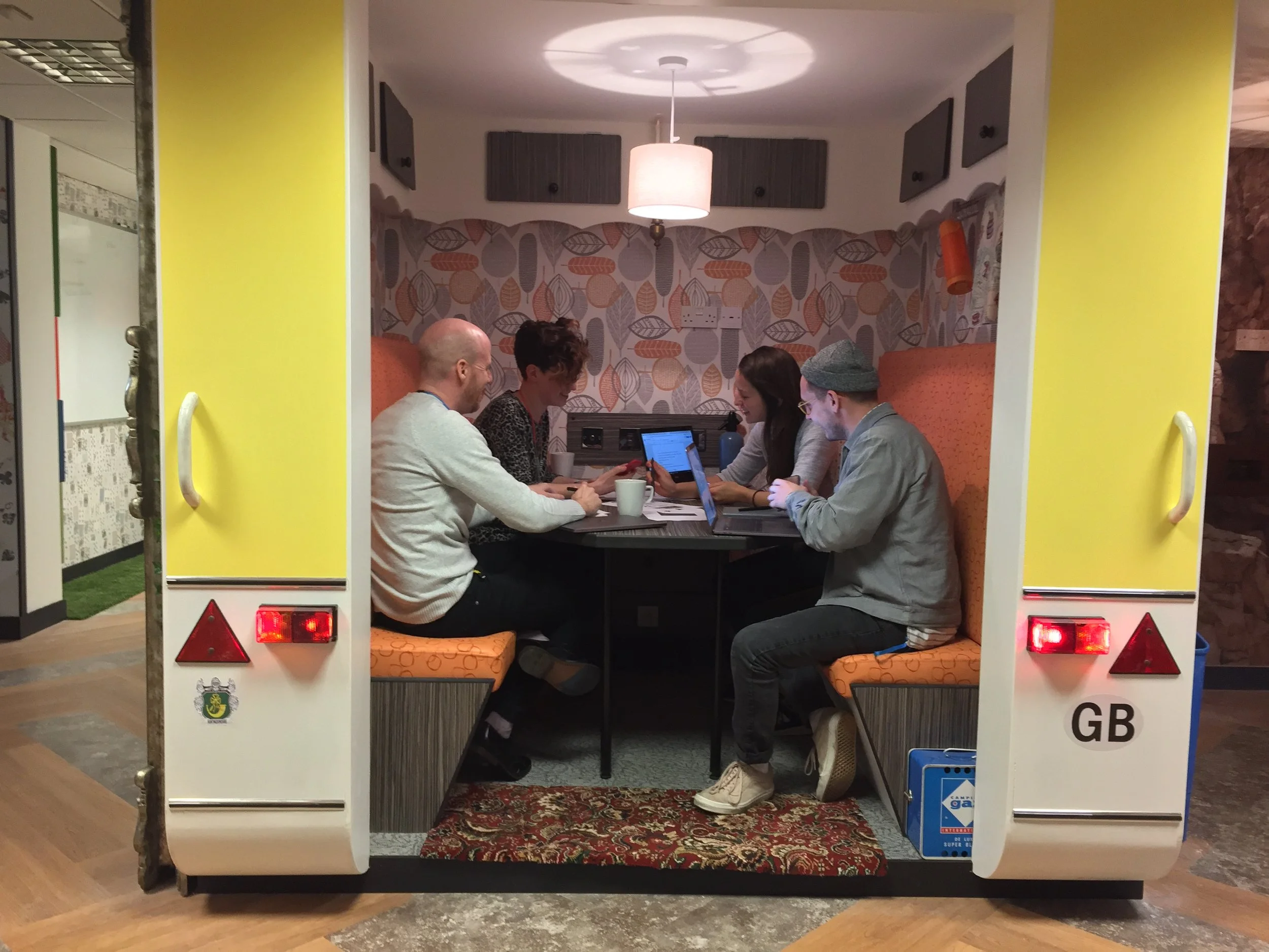 DeskLodge House - Temple Meads T - 0117 3258259 E - house@desklodge.com
