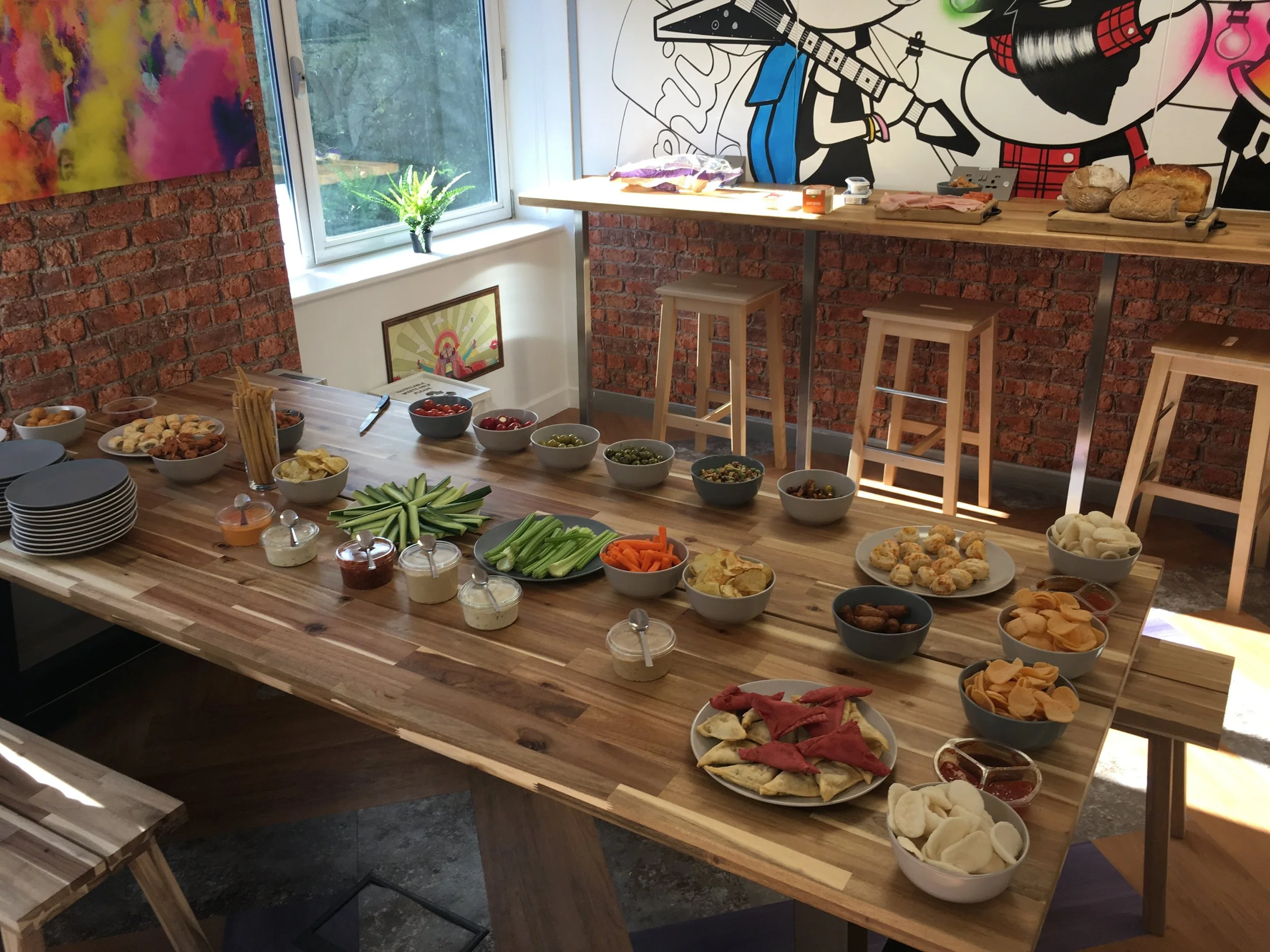 DeskLodge House Social Spread.jpg