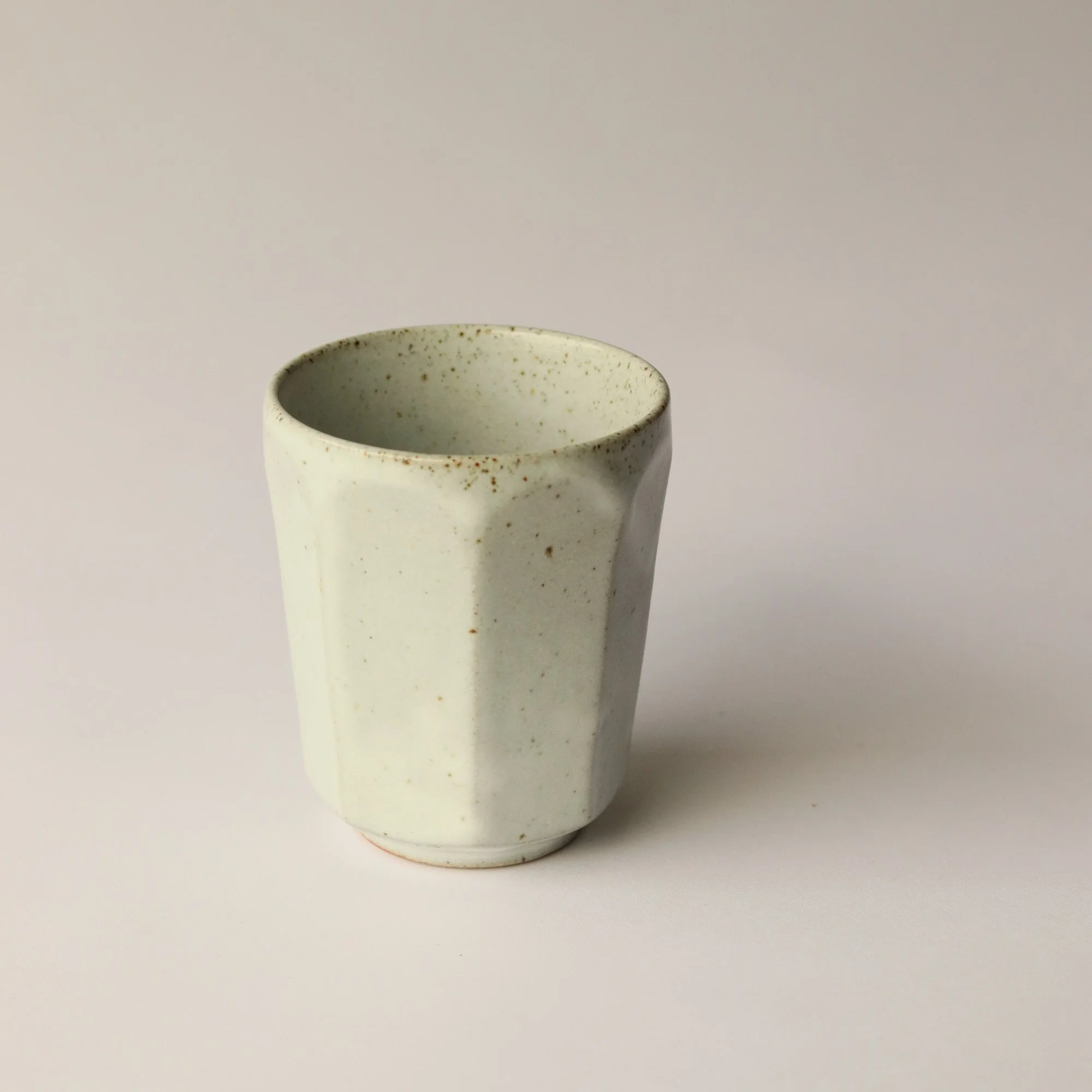 faceted beaker white nuka-3.jpg