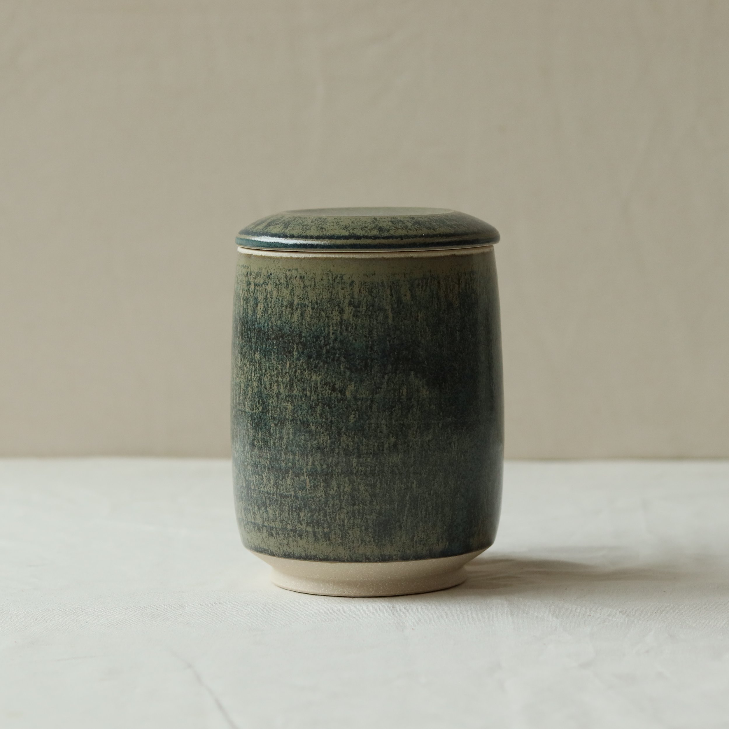 750ml Lidded Jar in Nori, Pale Stoneware -6.jpg