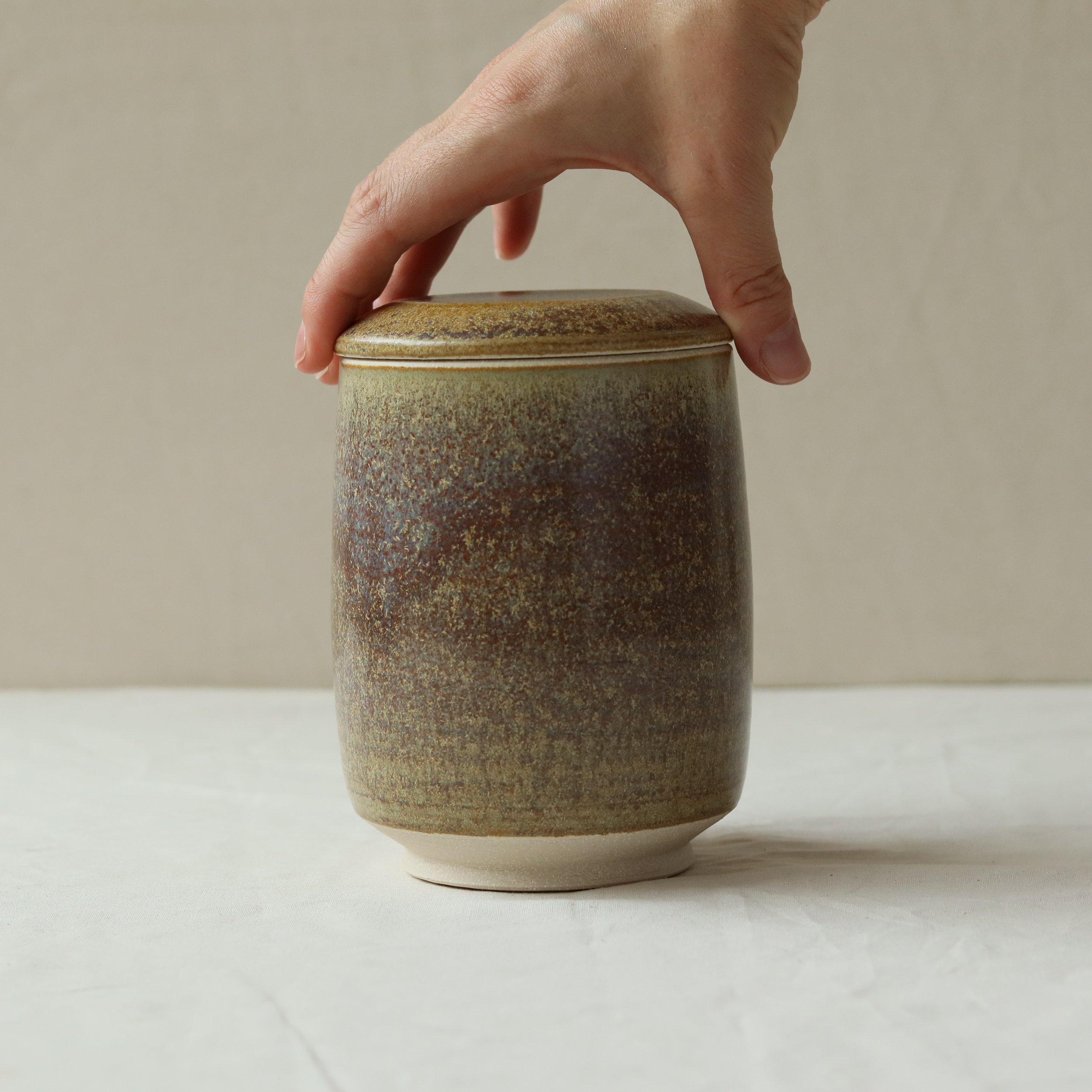 750ml Lidded Jar in Ochre, Pale Stoneware -5.jpg