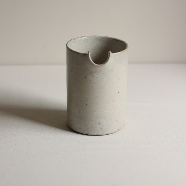 pourer in chun-1.jpg