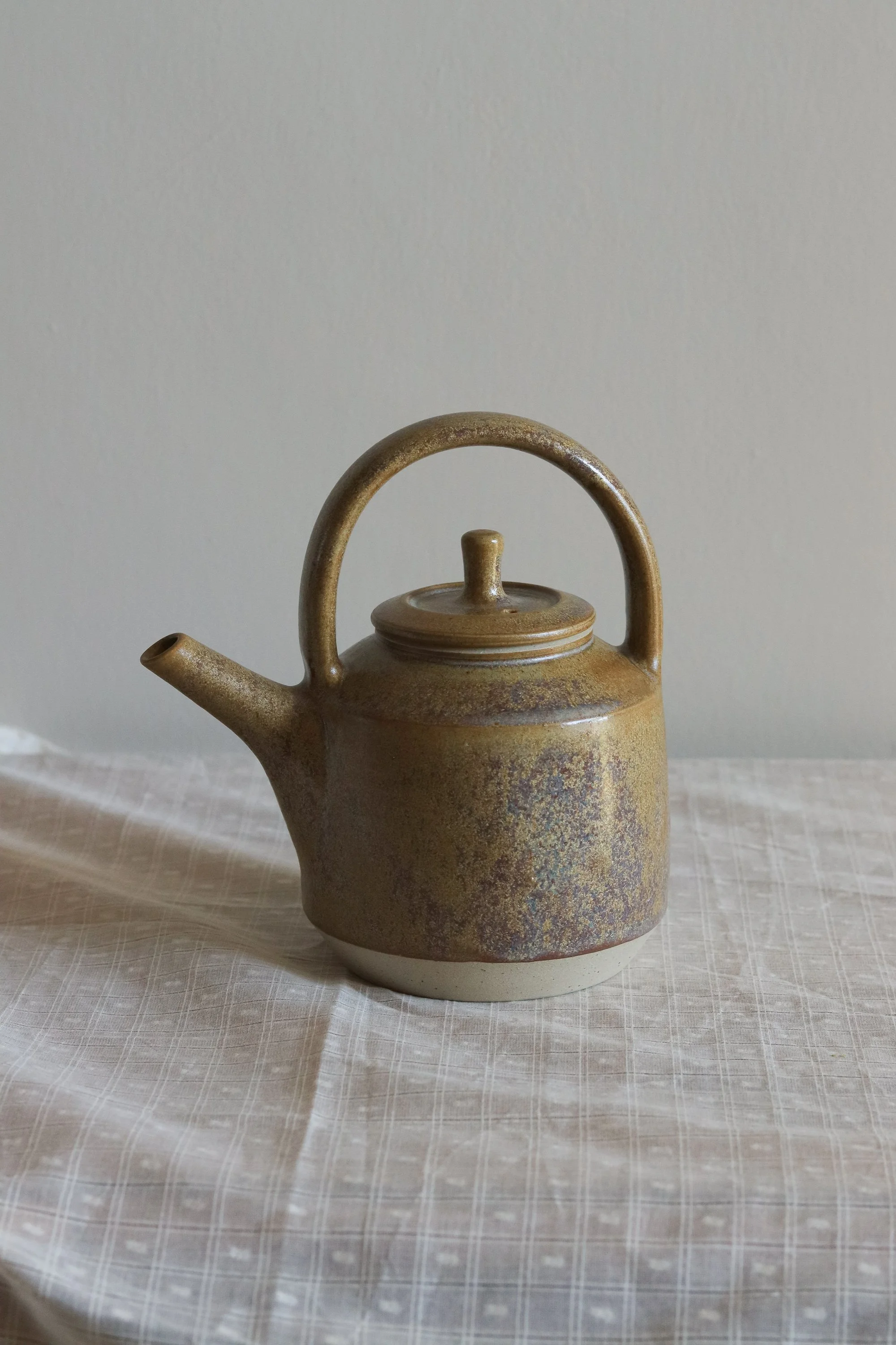teapot, flecked stoneware-4.jpg