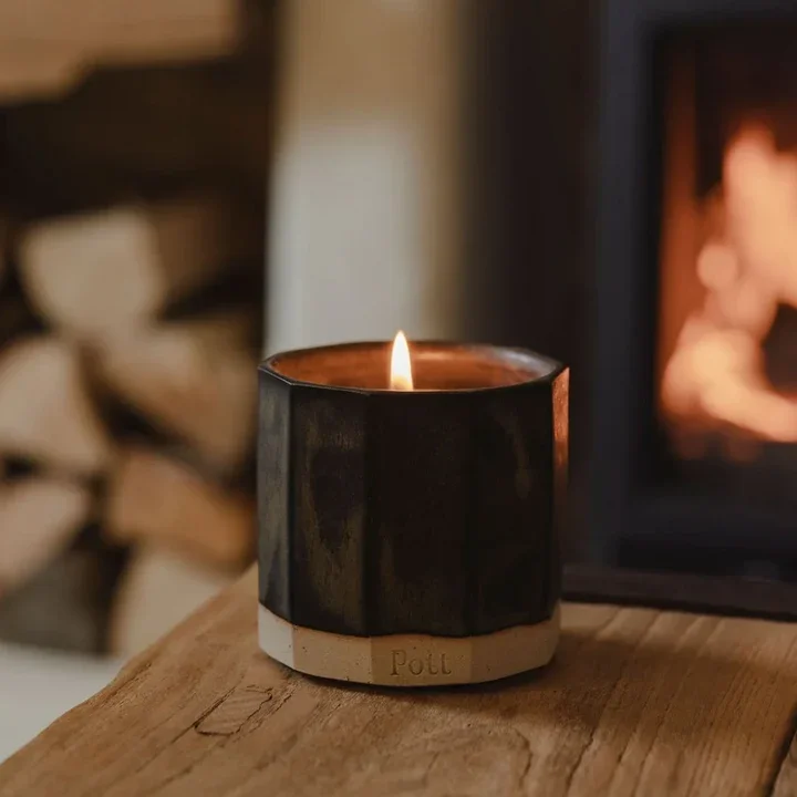 Candle_2.webp