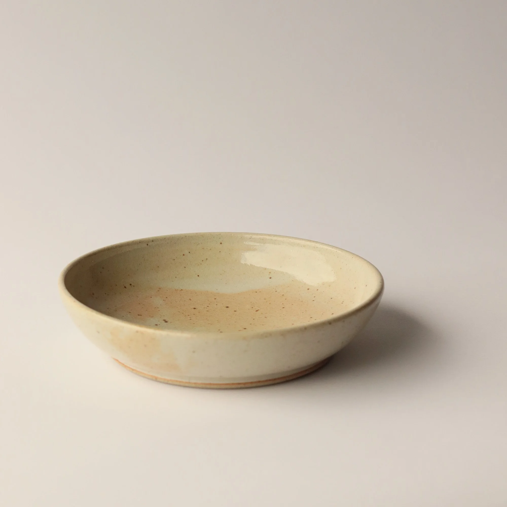 small dinner bowl shino 1-3.jpg
