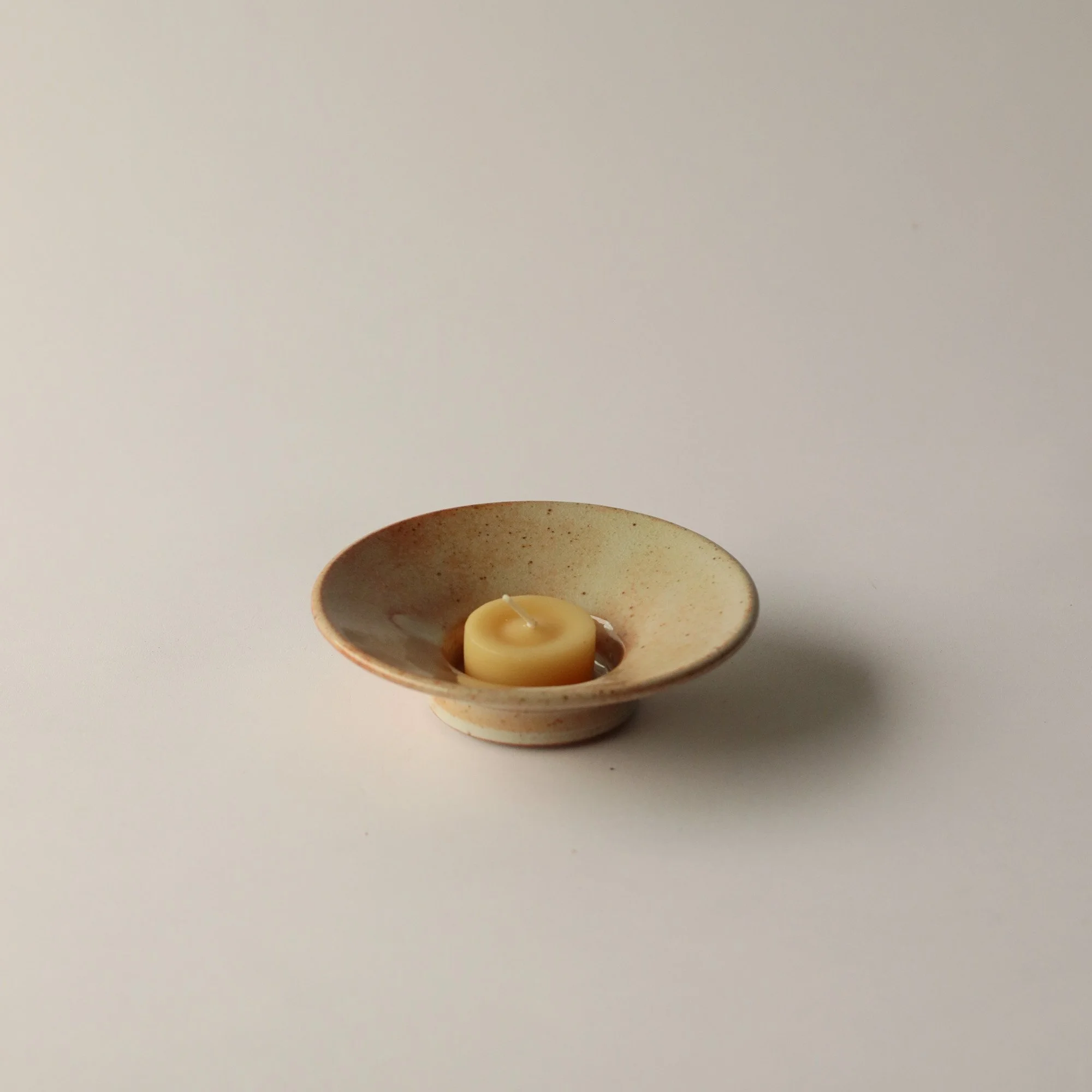 wide candle holder shino-2.jpg