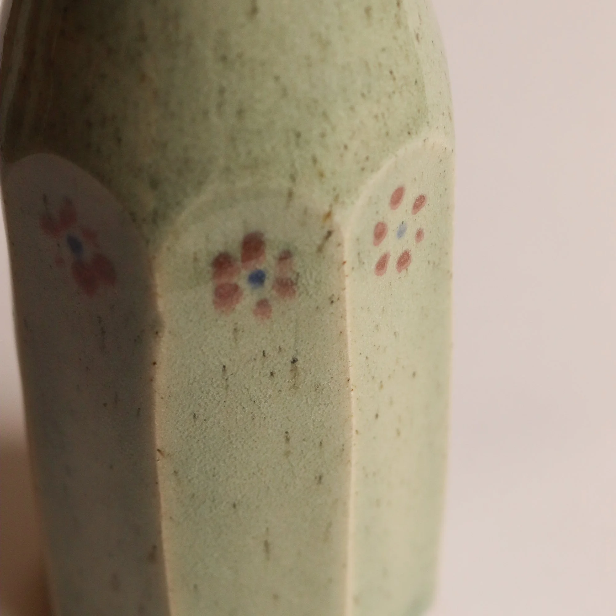 Faceted Vase in Celadon_Flowers-6.jpg