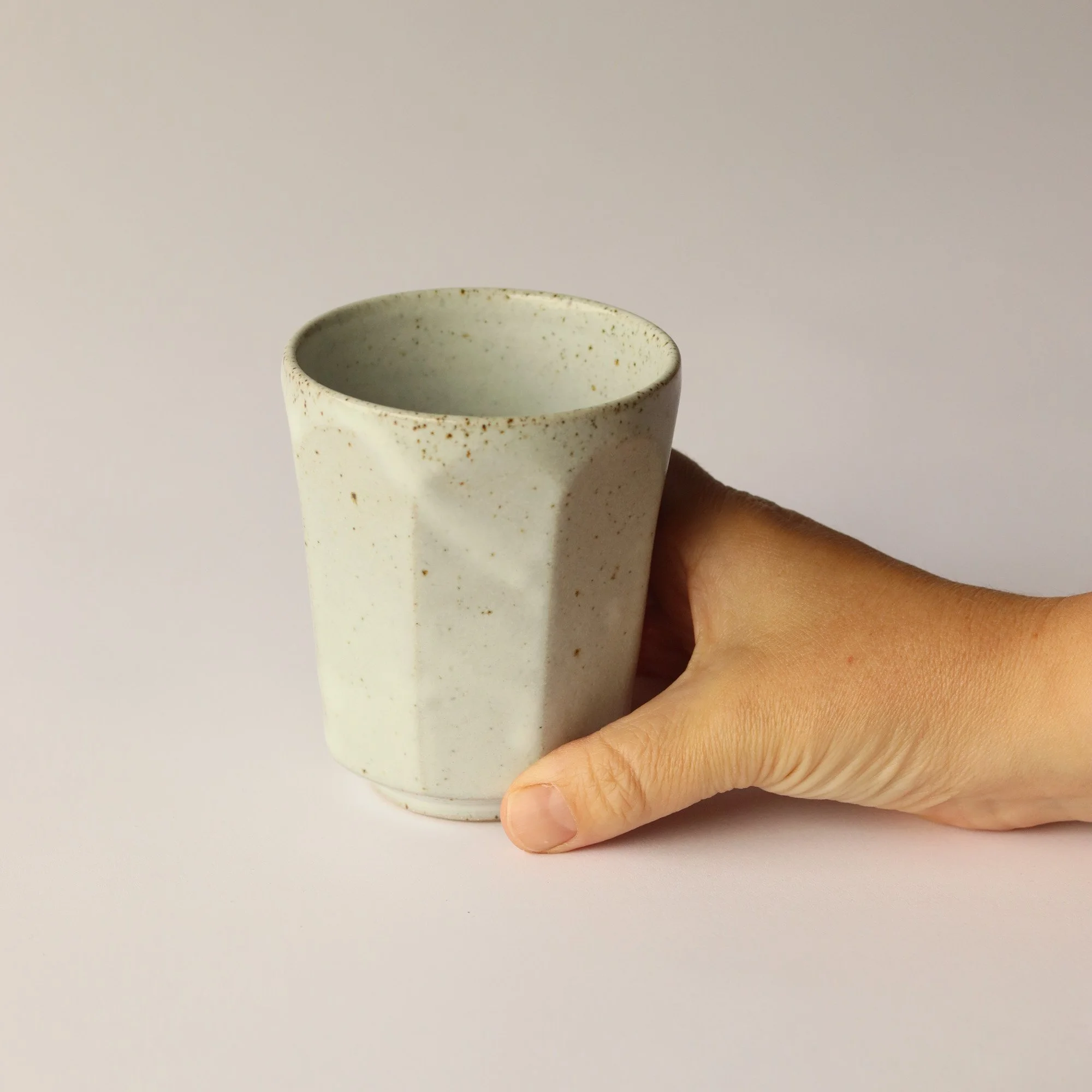 faceted beaker white nuka-2.jpg