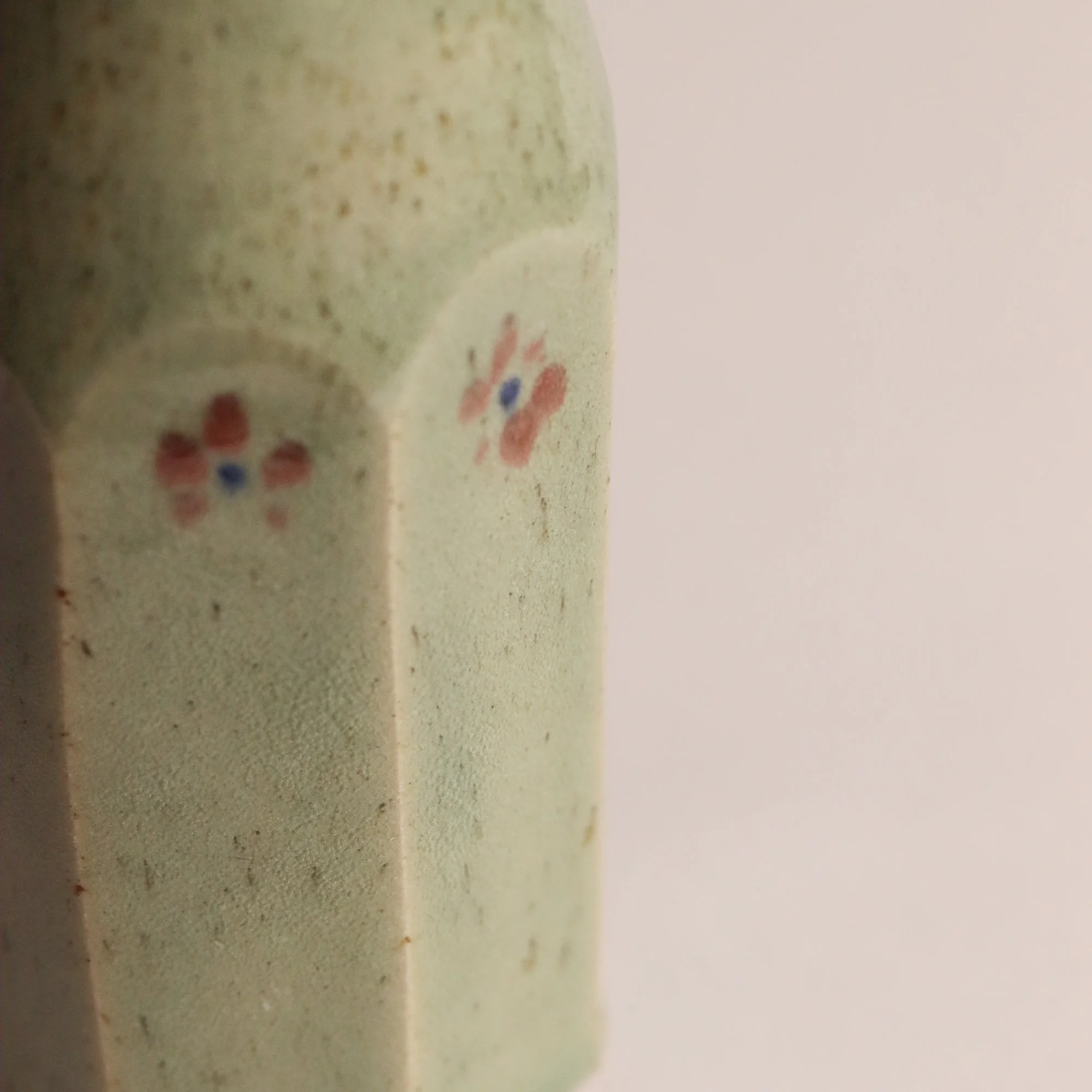 Faceted Vase in Celadon_Flowers-7.jpg
