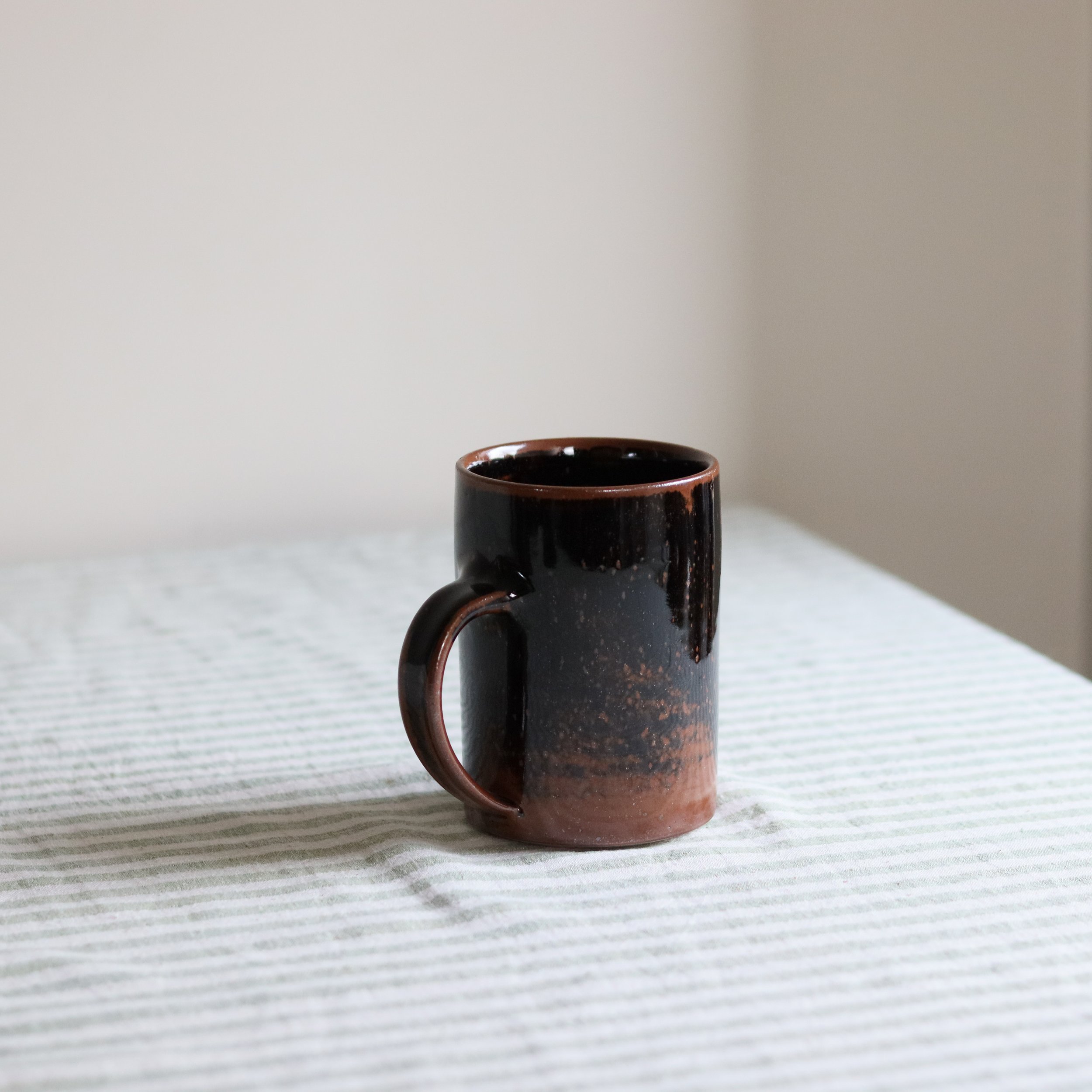 Tall Mug tenmoku-2.jpg