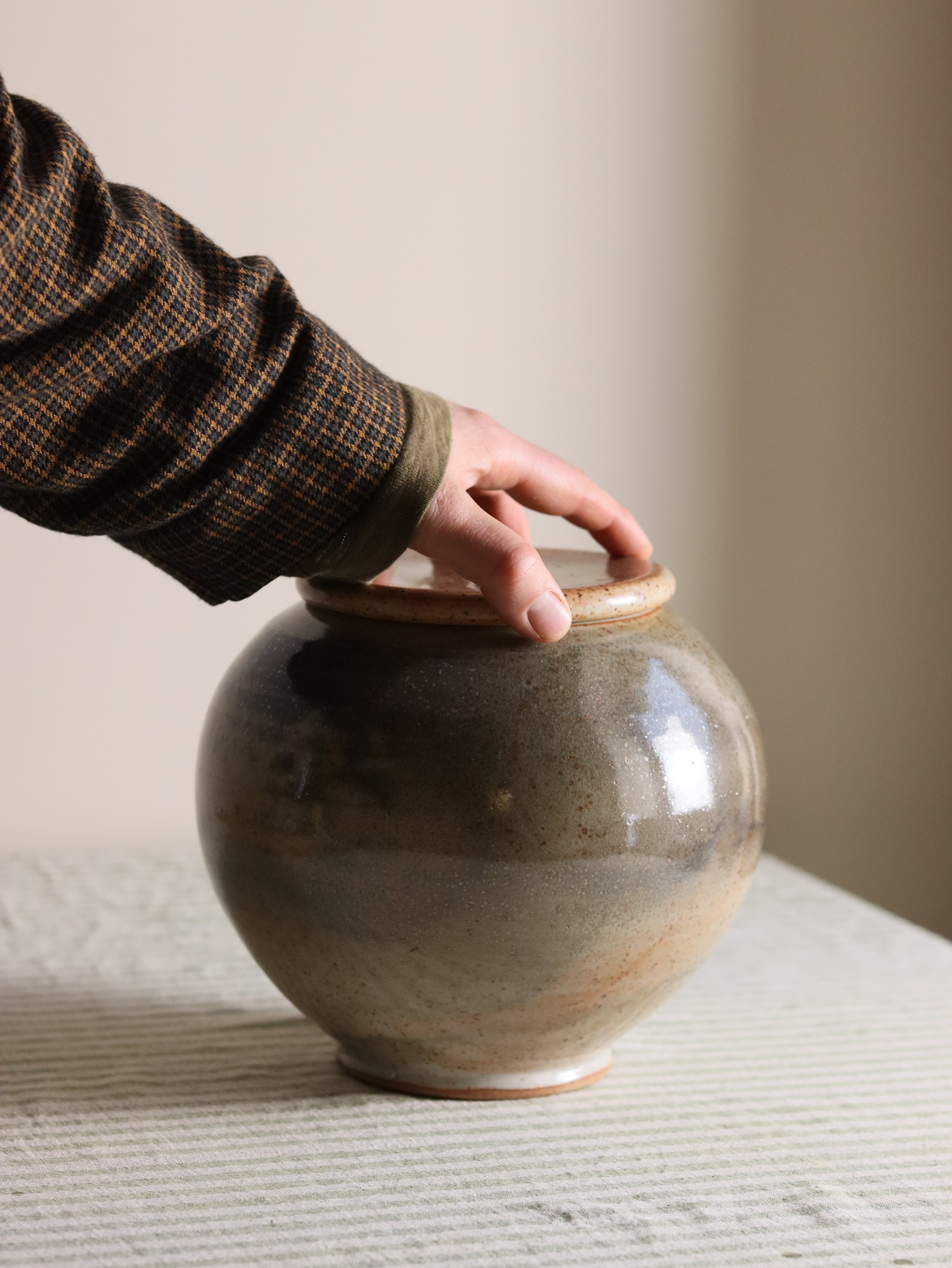 shino lidded jar-6.jpg