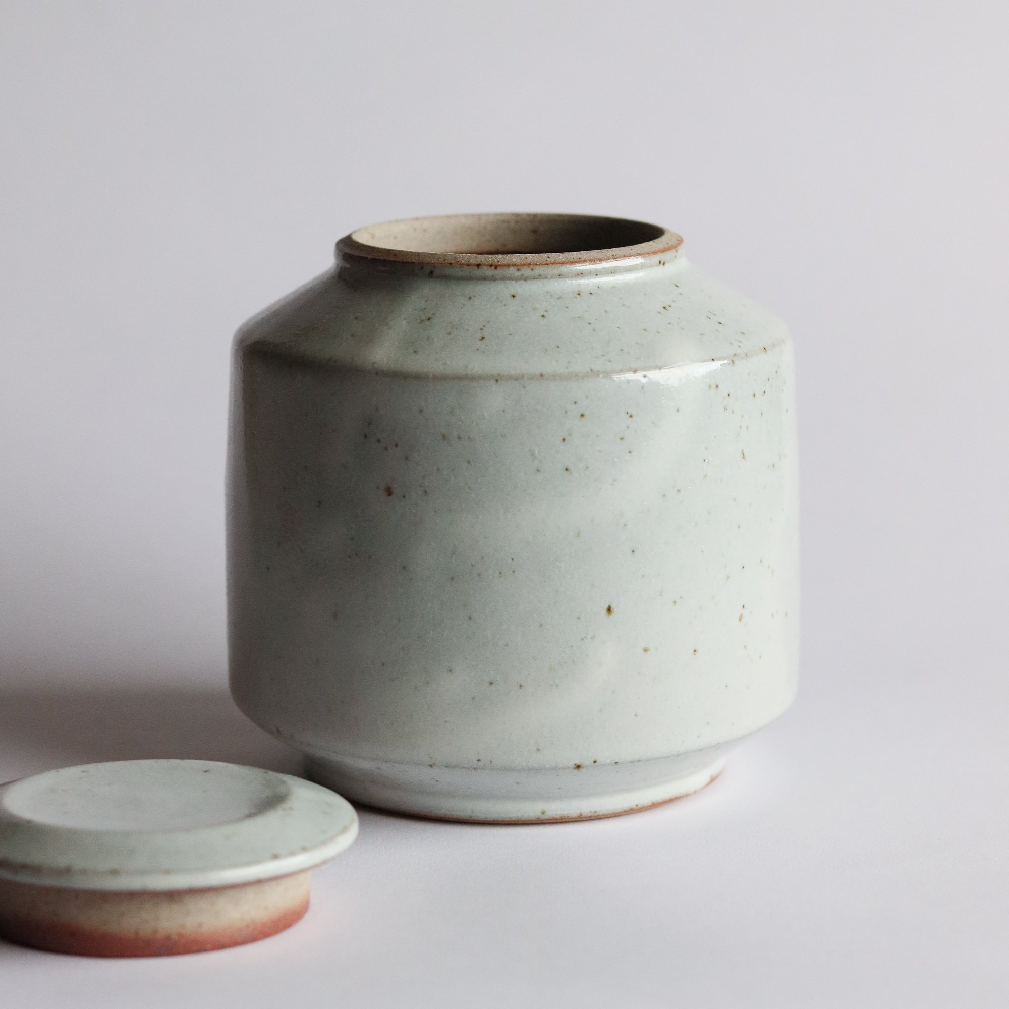 Tea Caddy in White Nuka-3.jpg