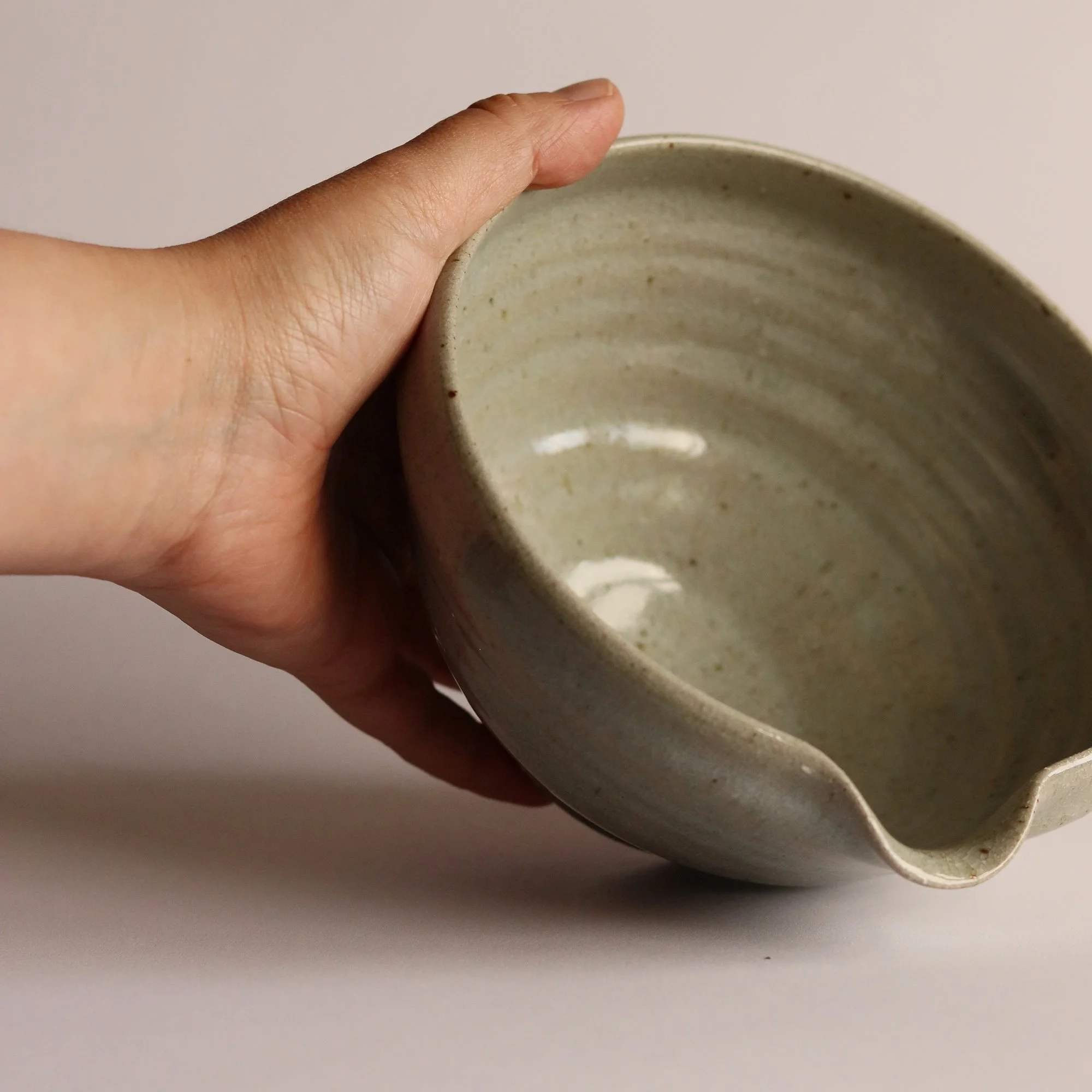 Pouring Bowl in Crackle Ash-3.jpg