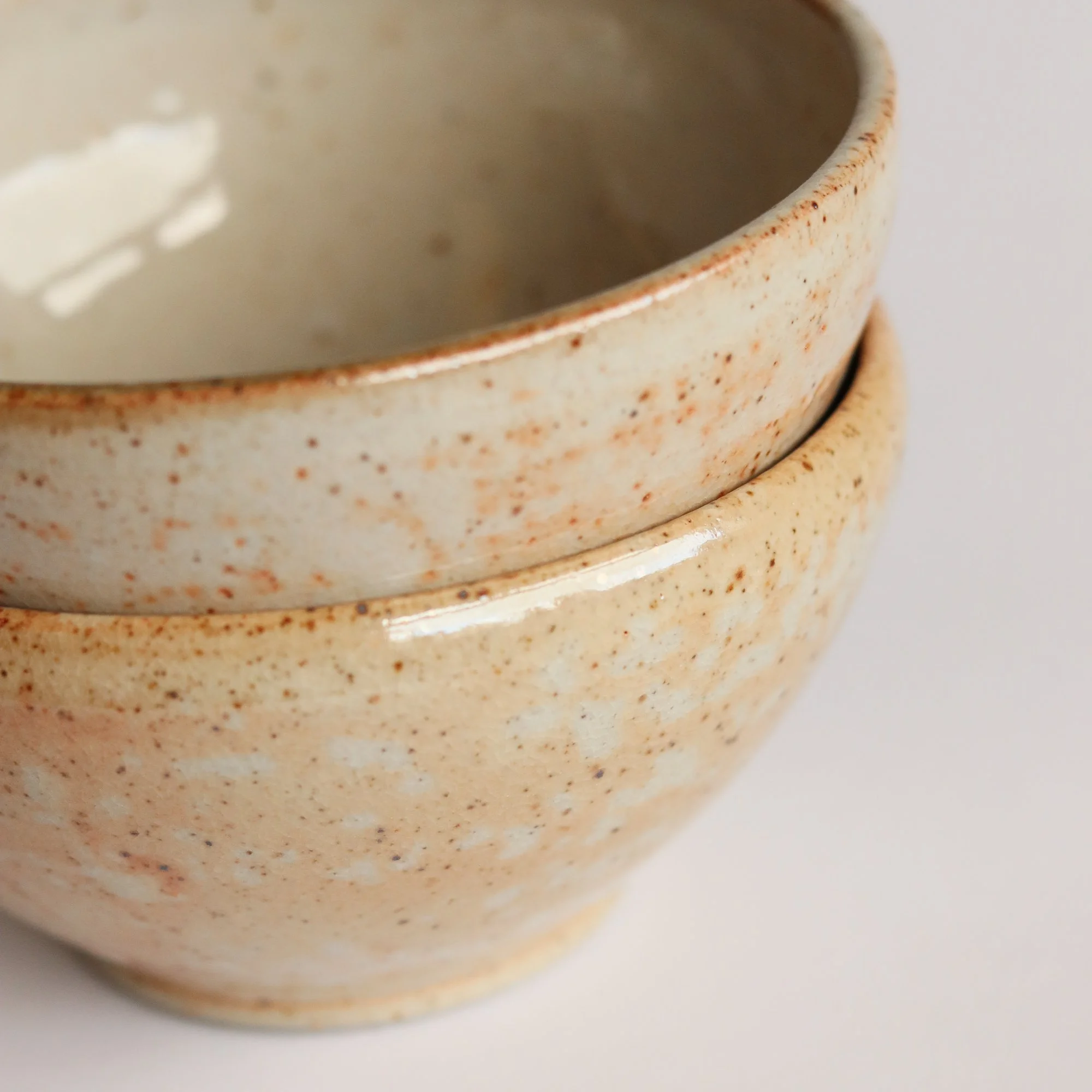 Small Bowl in Shino-6.jpg