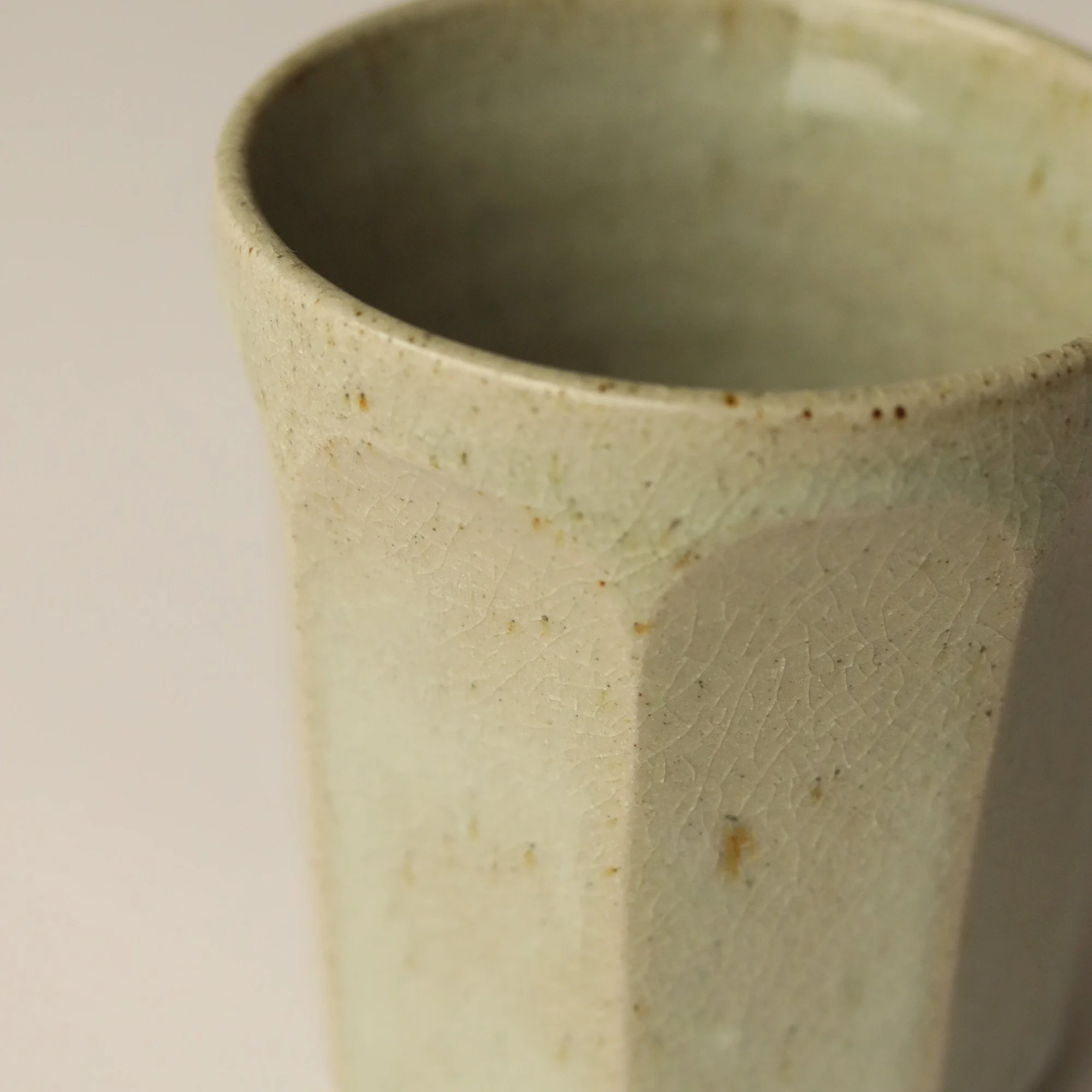 faceted beaker crackle asj.jpg