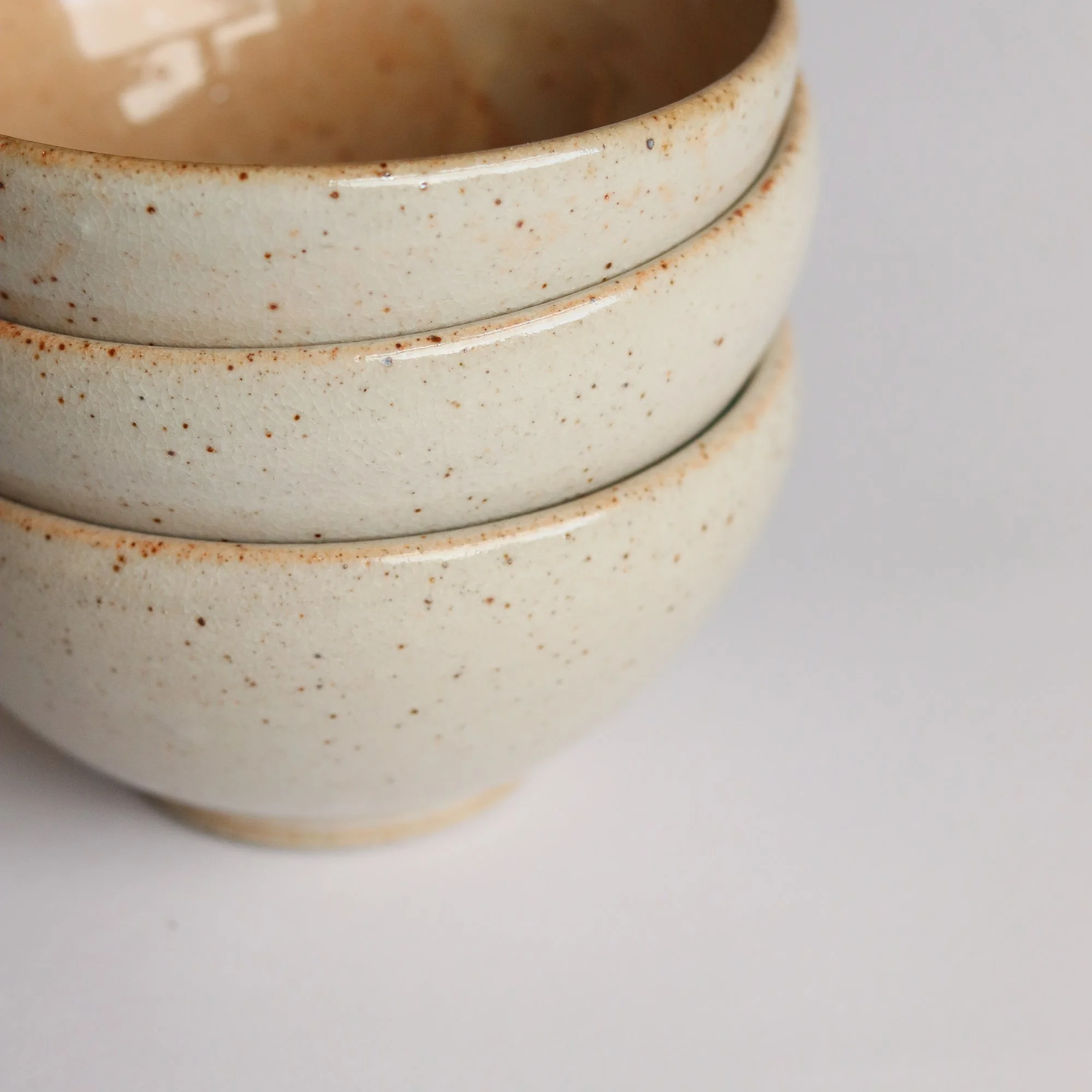 Small Bowl in Shino-5.jpg