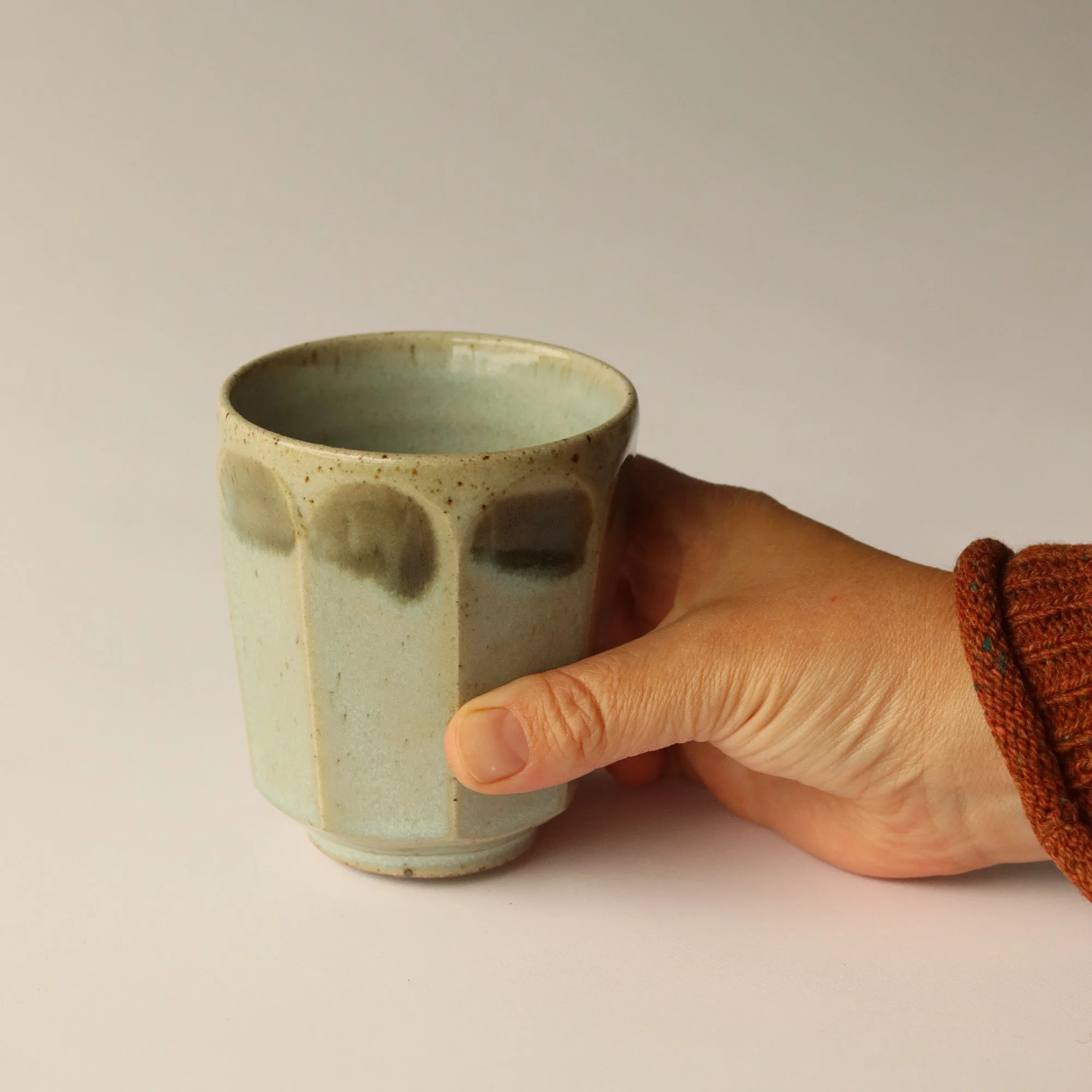 faceted beaker pbc tenmoku-2.jpg