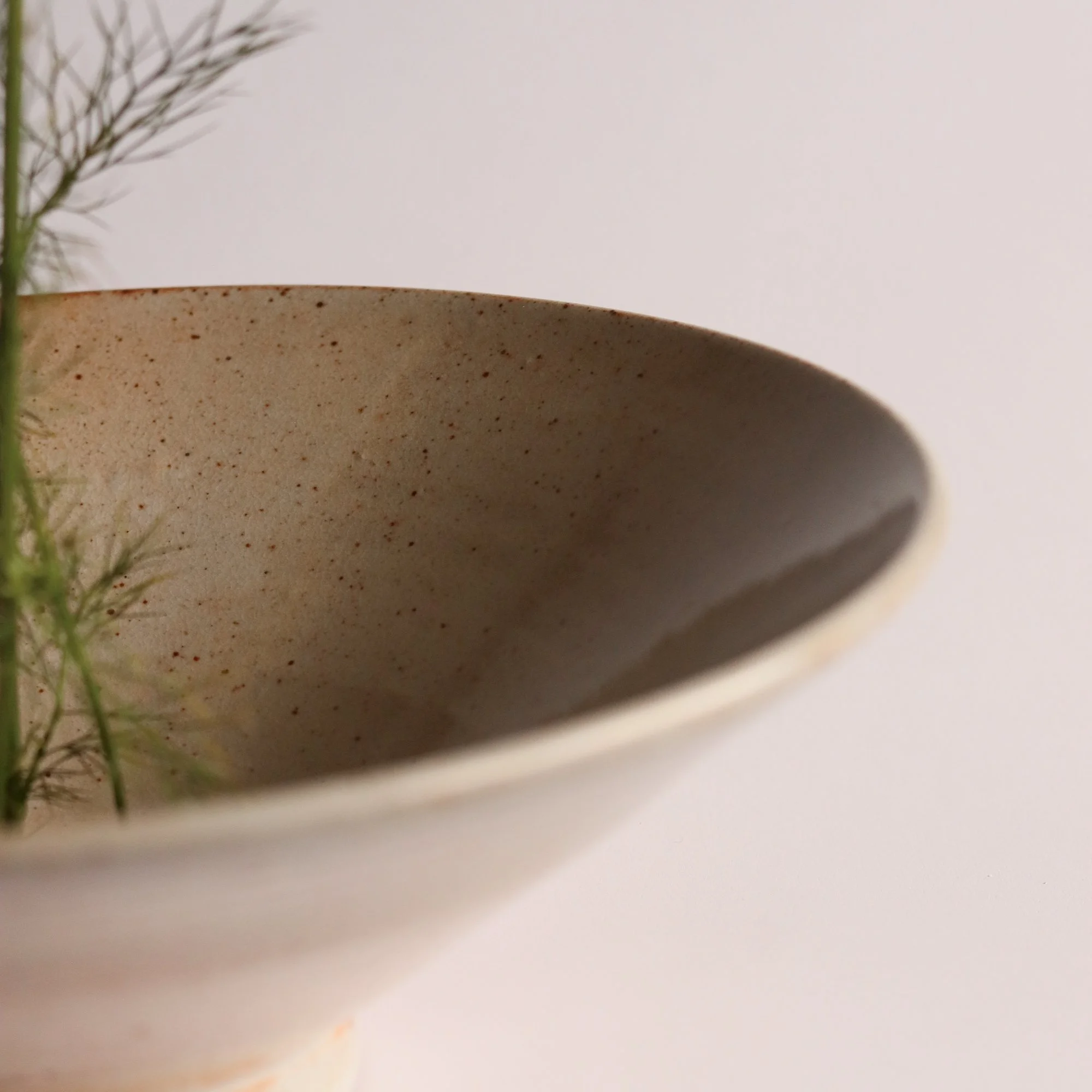 Autumnus Vase 4-6.jpg