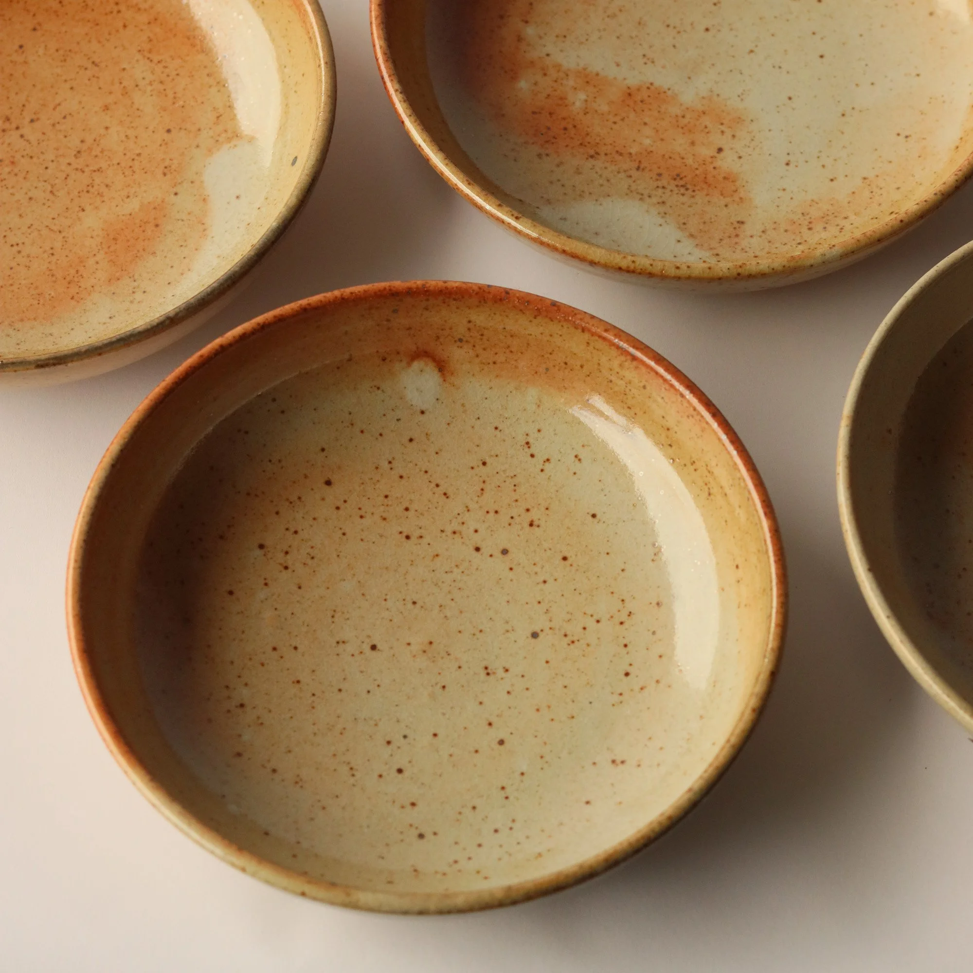 small dinner bowl shino 2-2.jpg