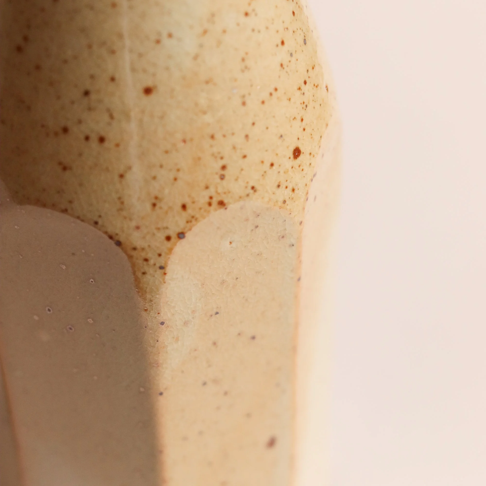 Faceted Vase in Shino-8.jpg