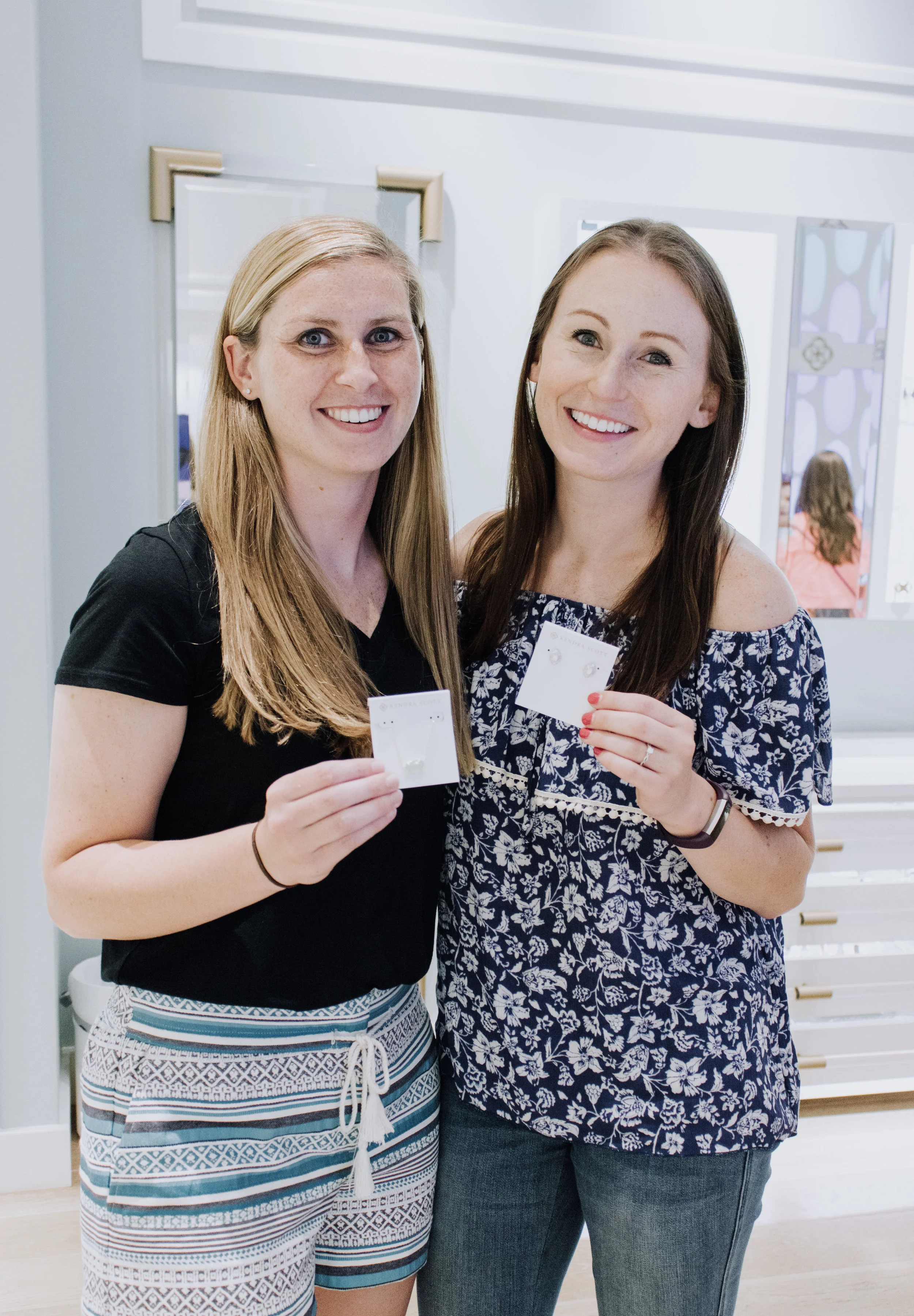 kendra-scott-color-bar-party.jpg