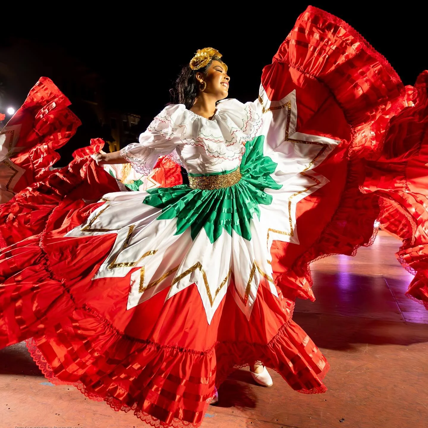 &iexcl;Viva la! Old Spanish Days Fiesta @oldspanishdays kicks off tomorrow and runs through Sunday. Since 1924 Santa Barbara&rsquo;s rich cultural history and traditions have been celebrated with various events and performances&shy;&mdash;traditional