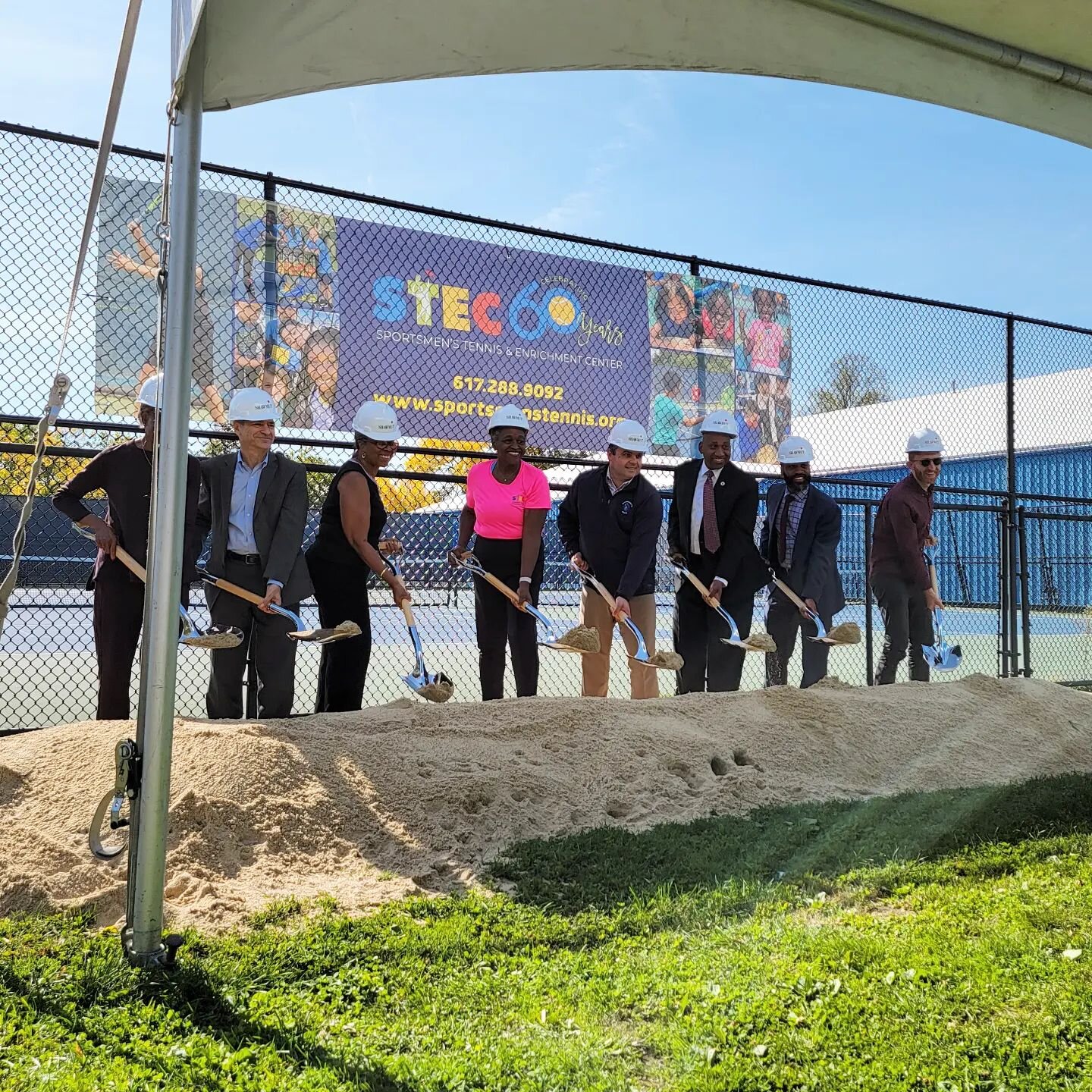 Congratulations to @stectennis for a great groundbreaking on your facilities expansion project! We couldn't be more excited to get to work on a 188 kW low-income community shared solar project at this incredible community institution