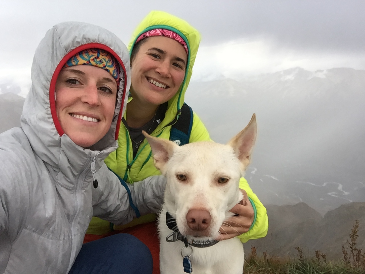 Shiro ruining yet another otherwise great summit selfie