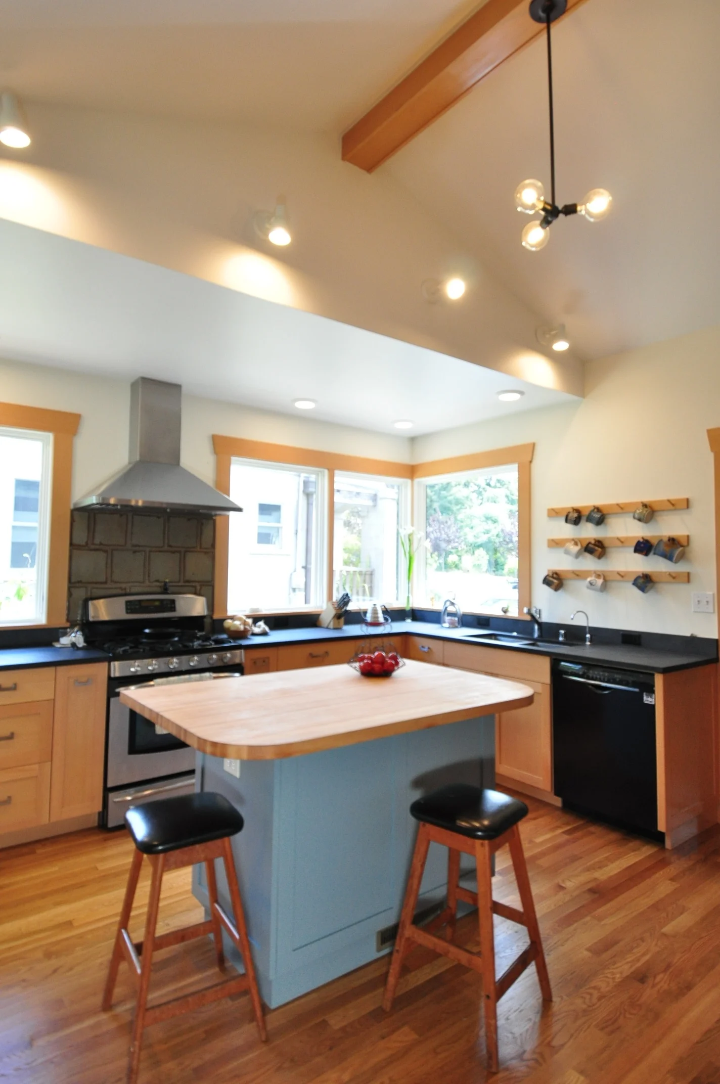Kitchen with Corner Window.JPG