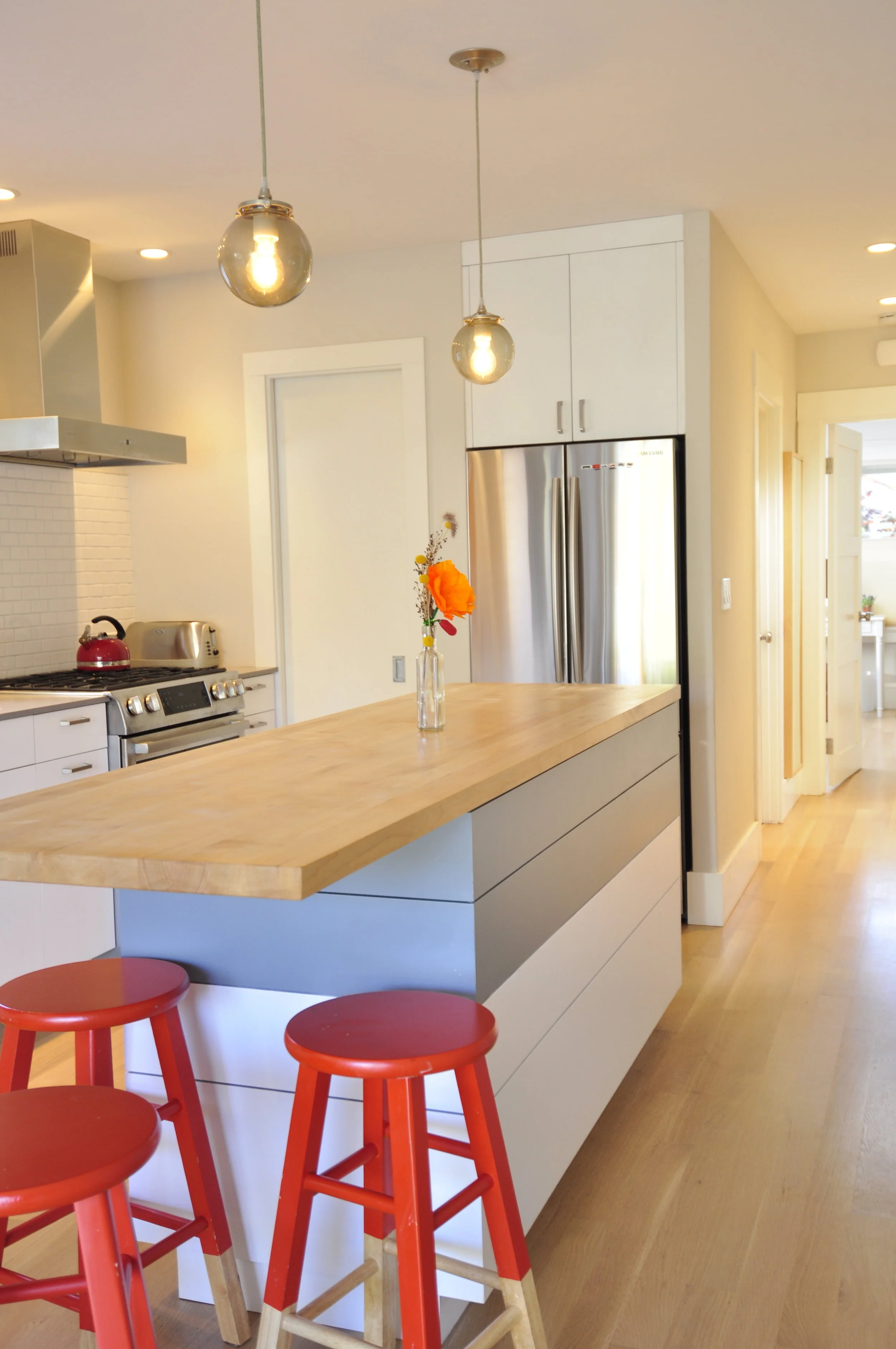 Bright Kitchen.JPG